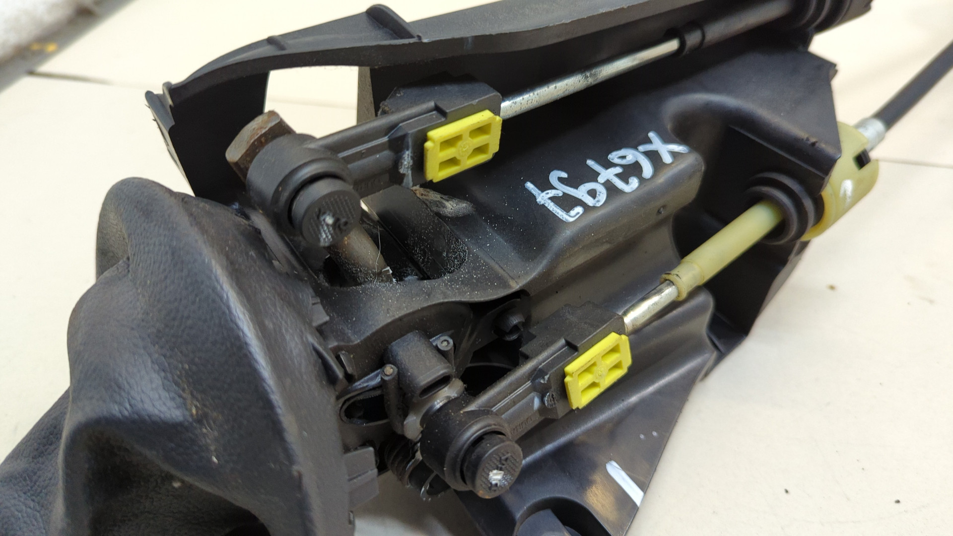 Кулиса МКПП / АКПП