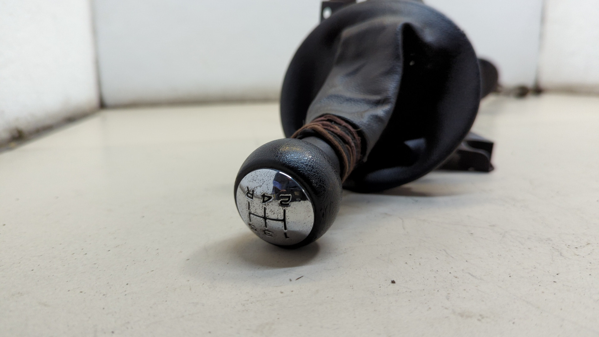 Кулиса МКПП / АКПП