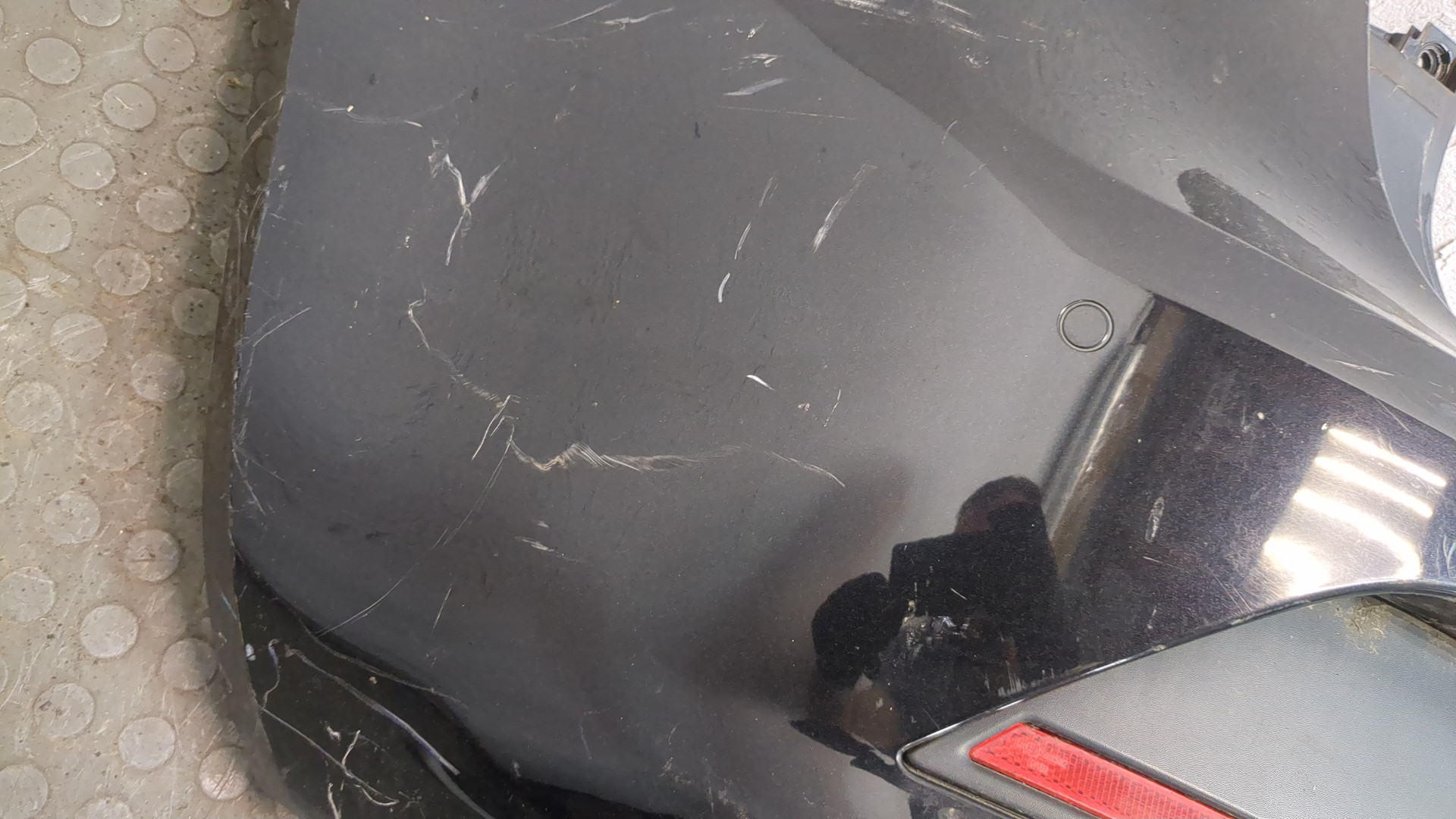 Бампер задний