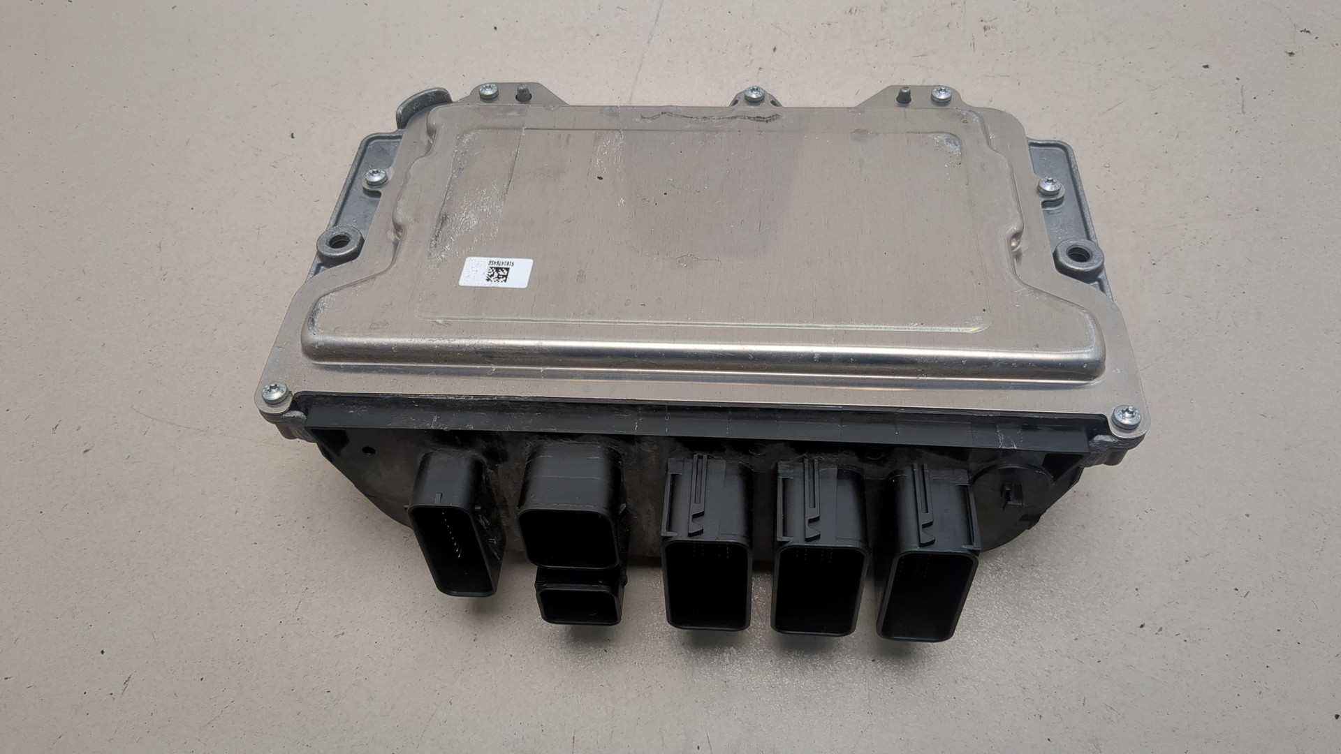 Блок управления двигателем