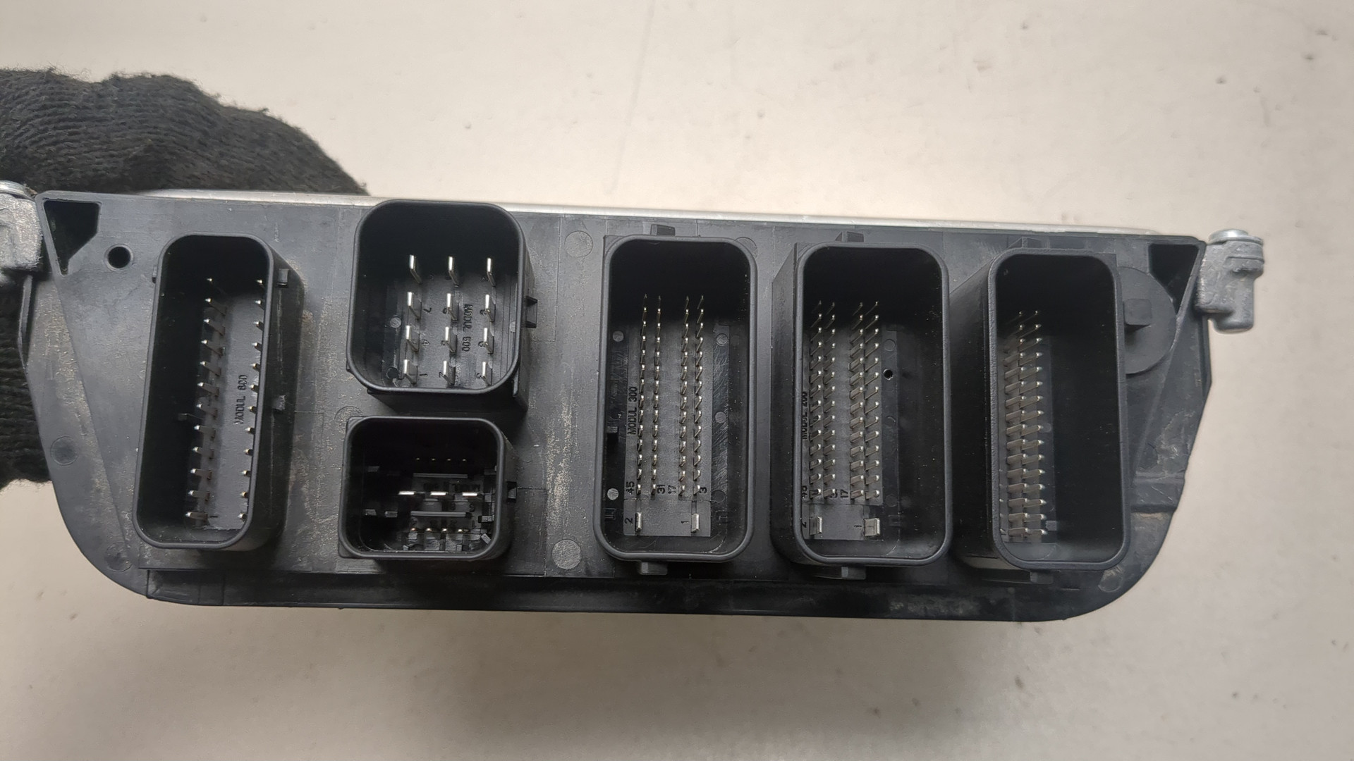 Блок управления двигателем