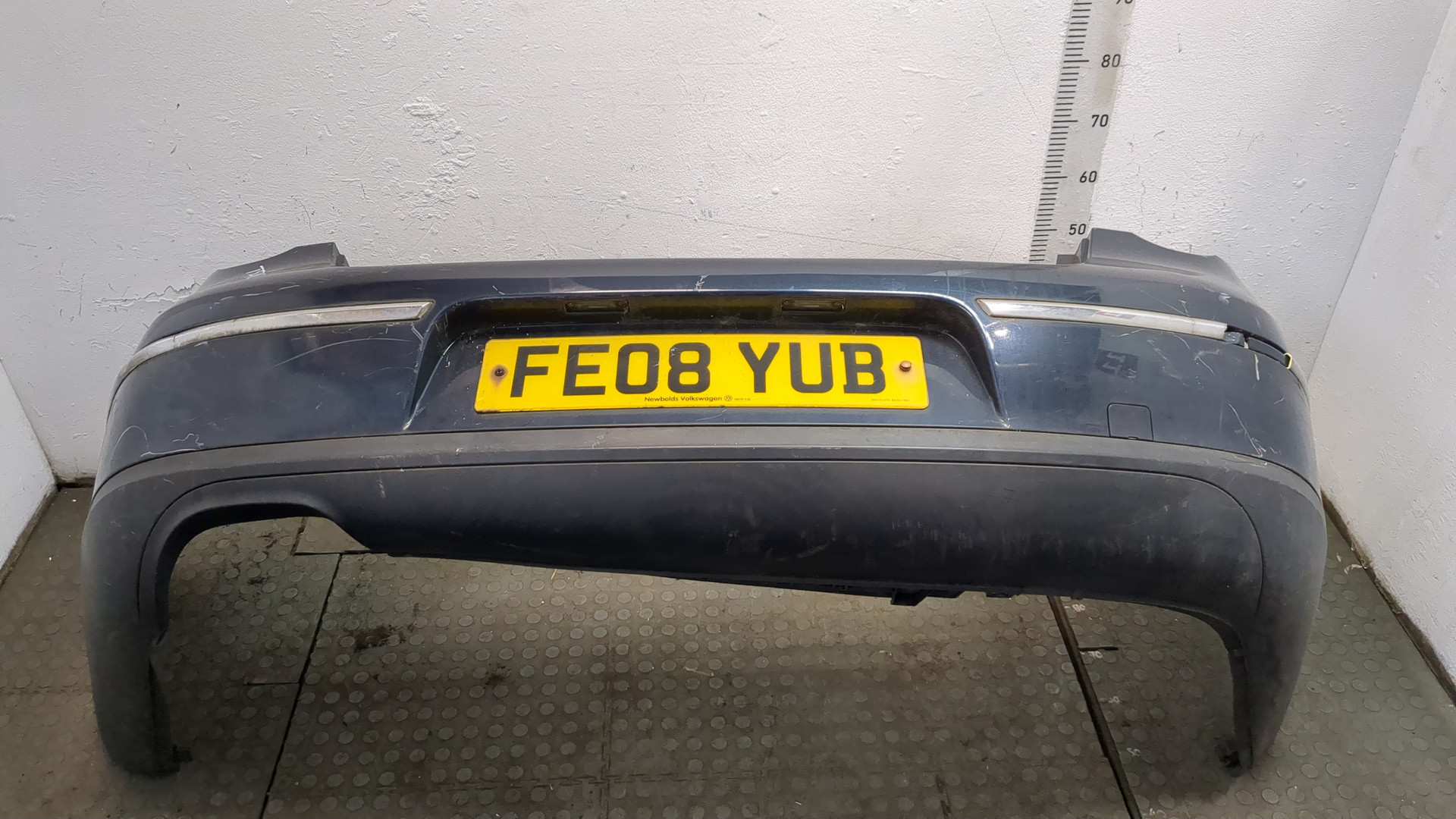 Бампер задний