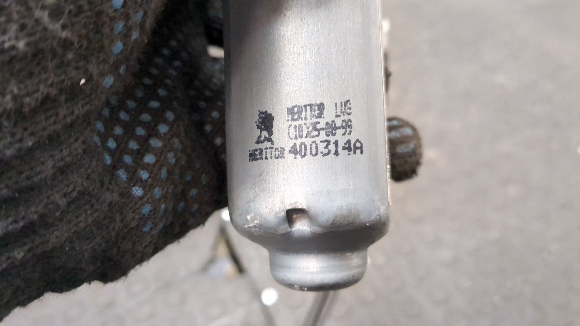 Стеклоподъемник электр. задний левый