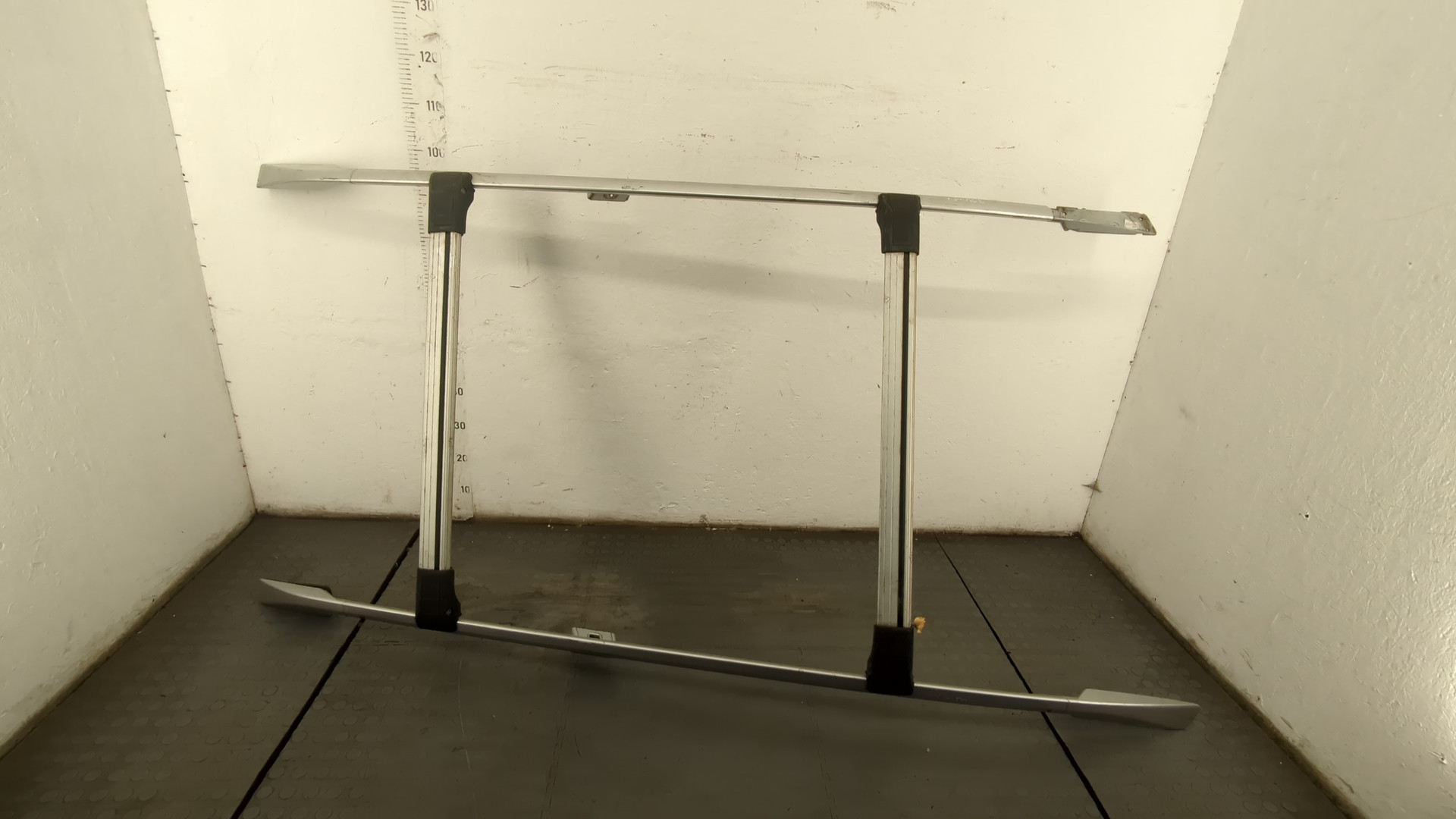 Рейлинги (релинг) к-кт (планки на крышу)