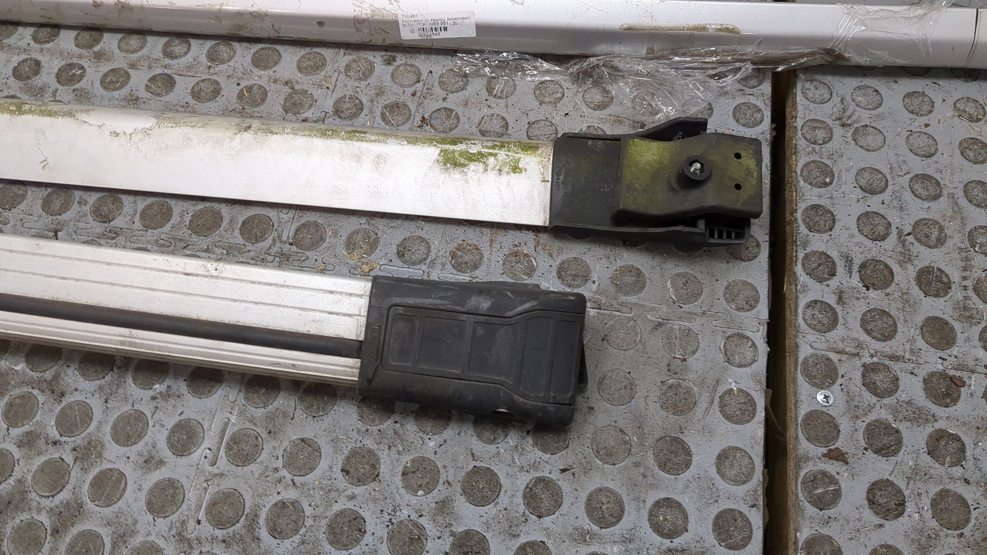 Рейлинги (релинг) к-кт (планки на крышу)