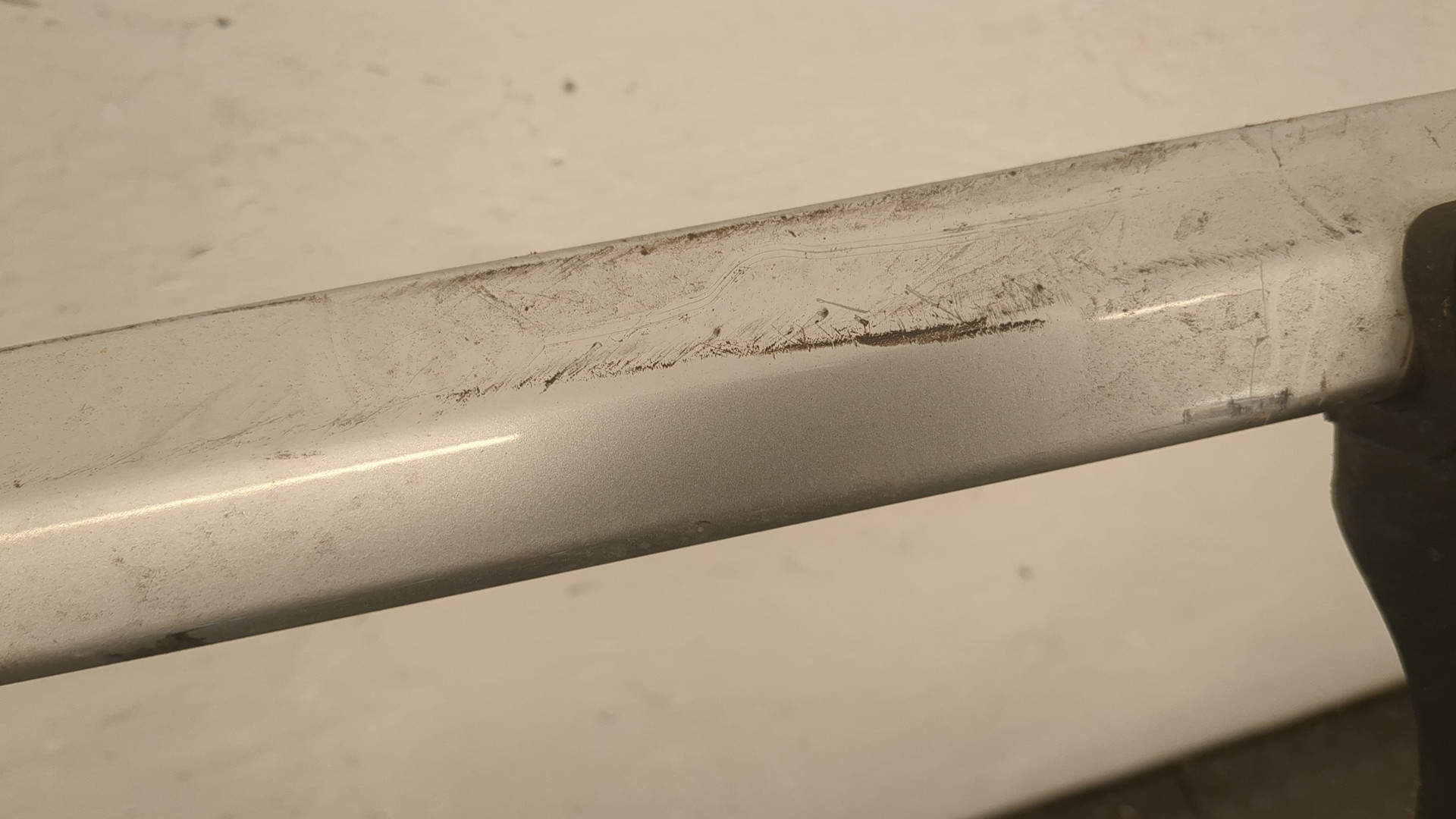 Рейлинги (релинг) к-кт (планки на крышу)