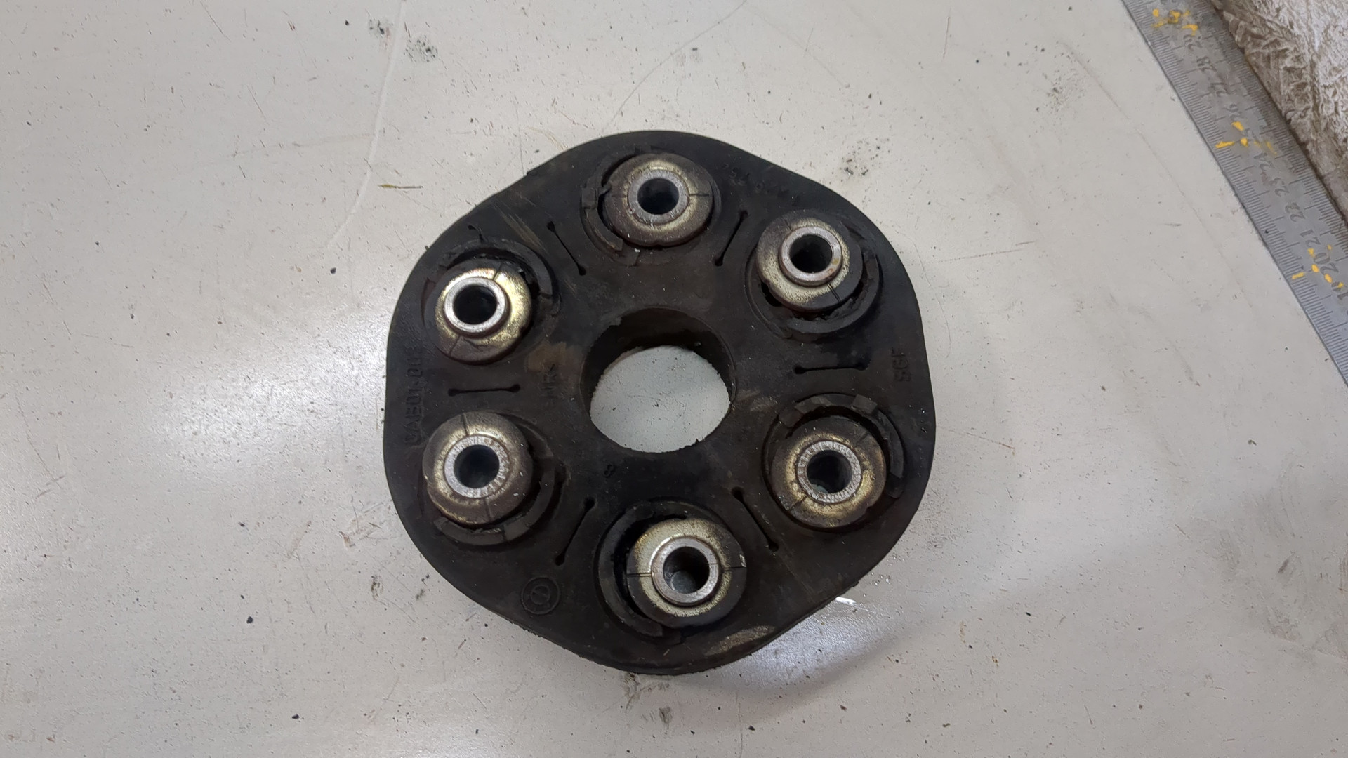 Муфта эластичная карданного вала