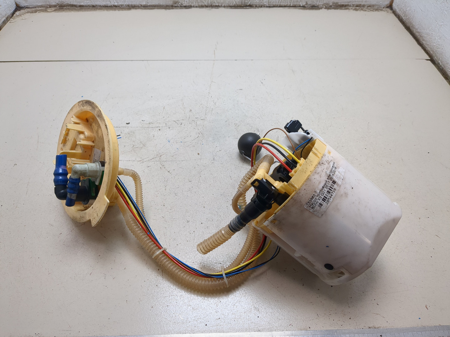 Насос топливный электрический