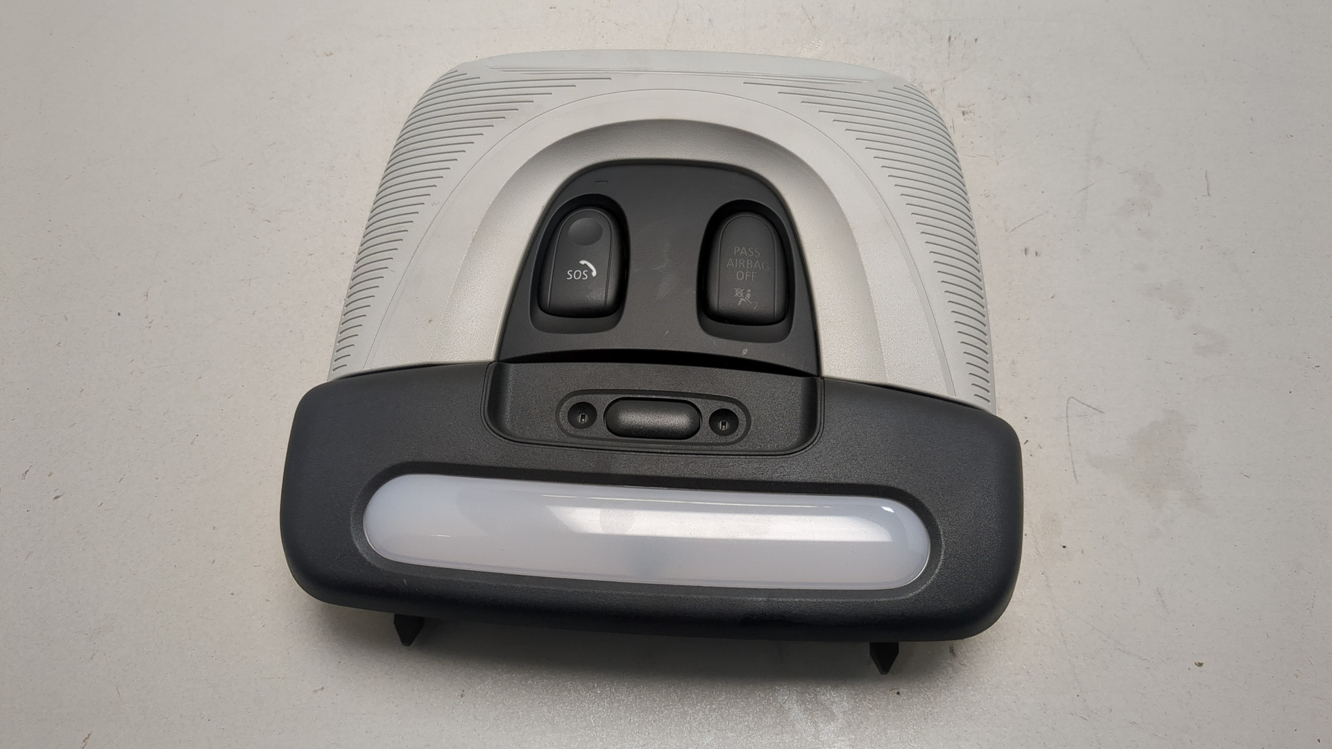 Плафон салонный