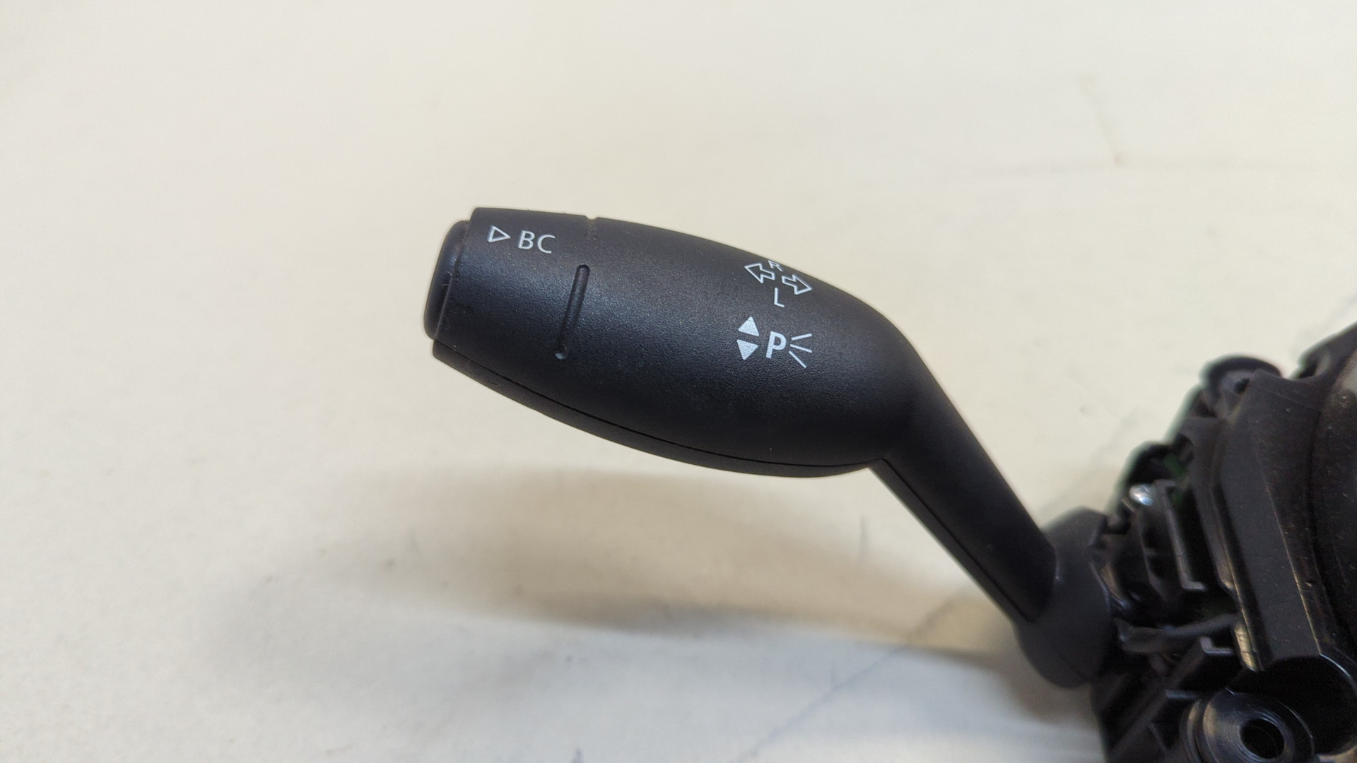 Переключатель подрулевой