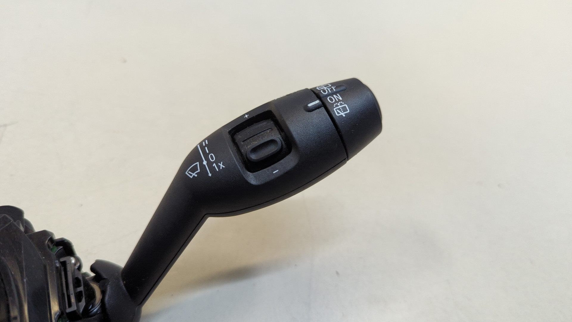 Переключатель подрулевой