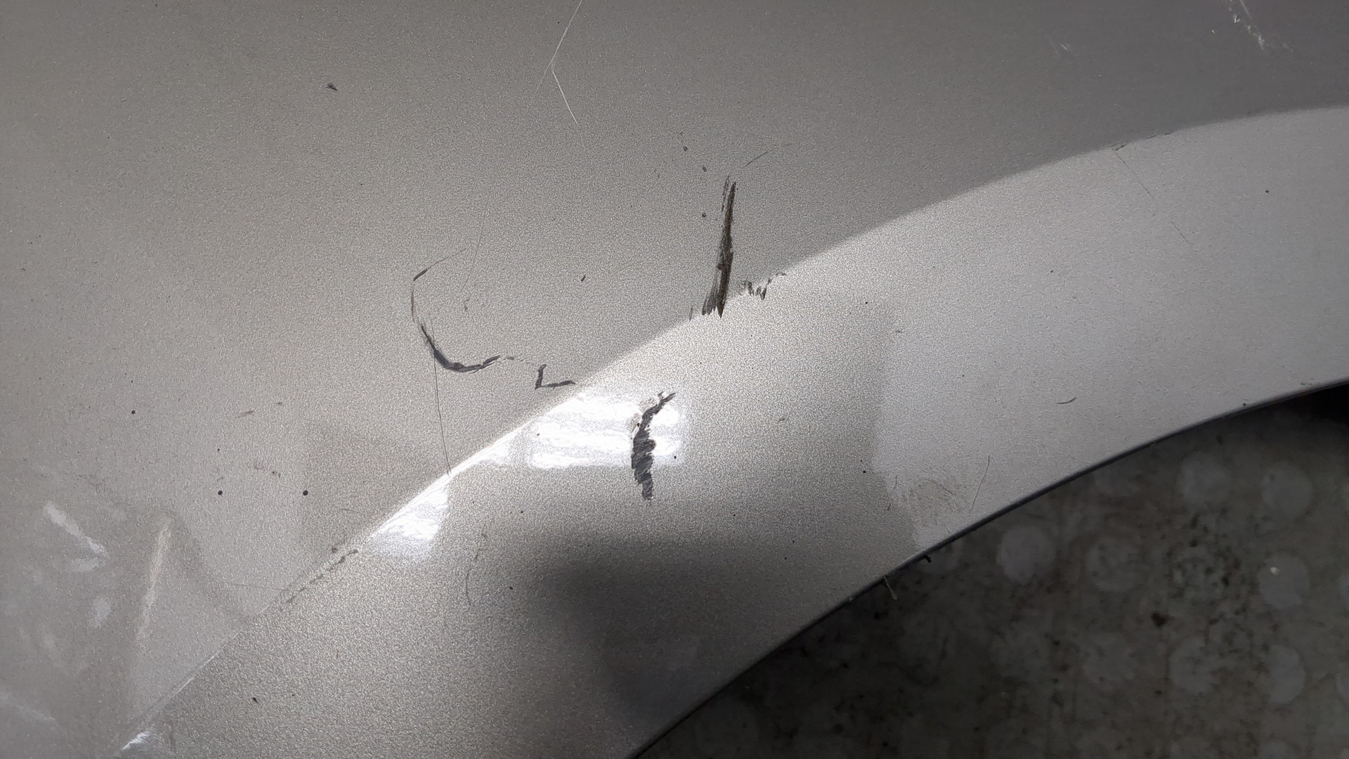 Крыло заднее правое