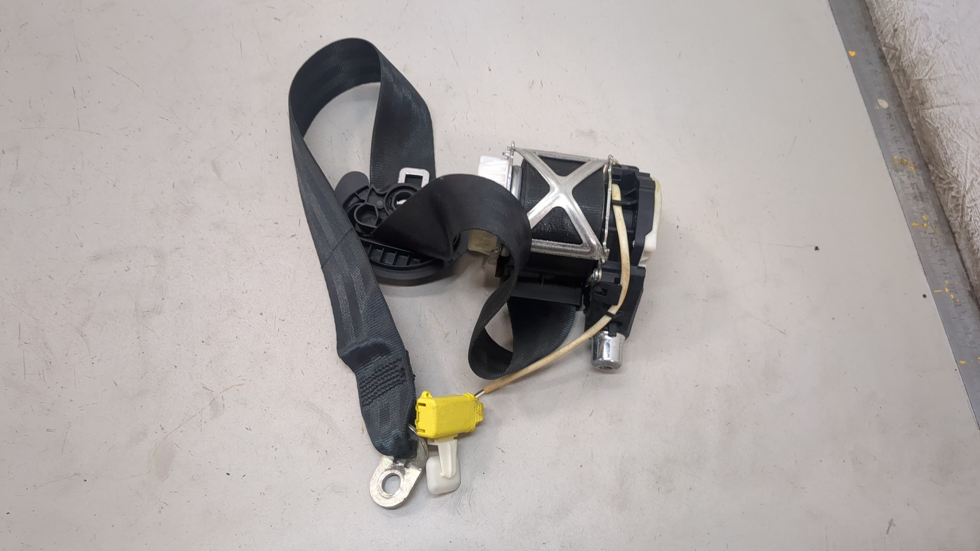 Ремень безопасности