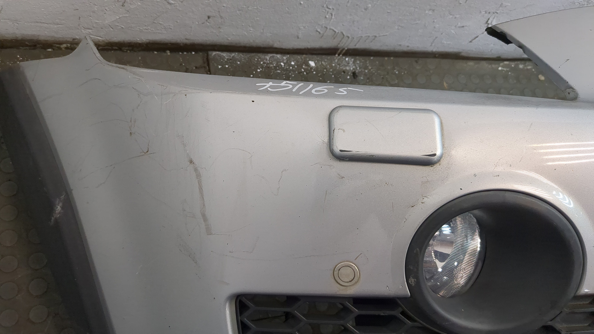 Бампер передний