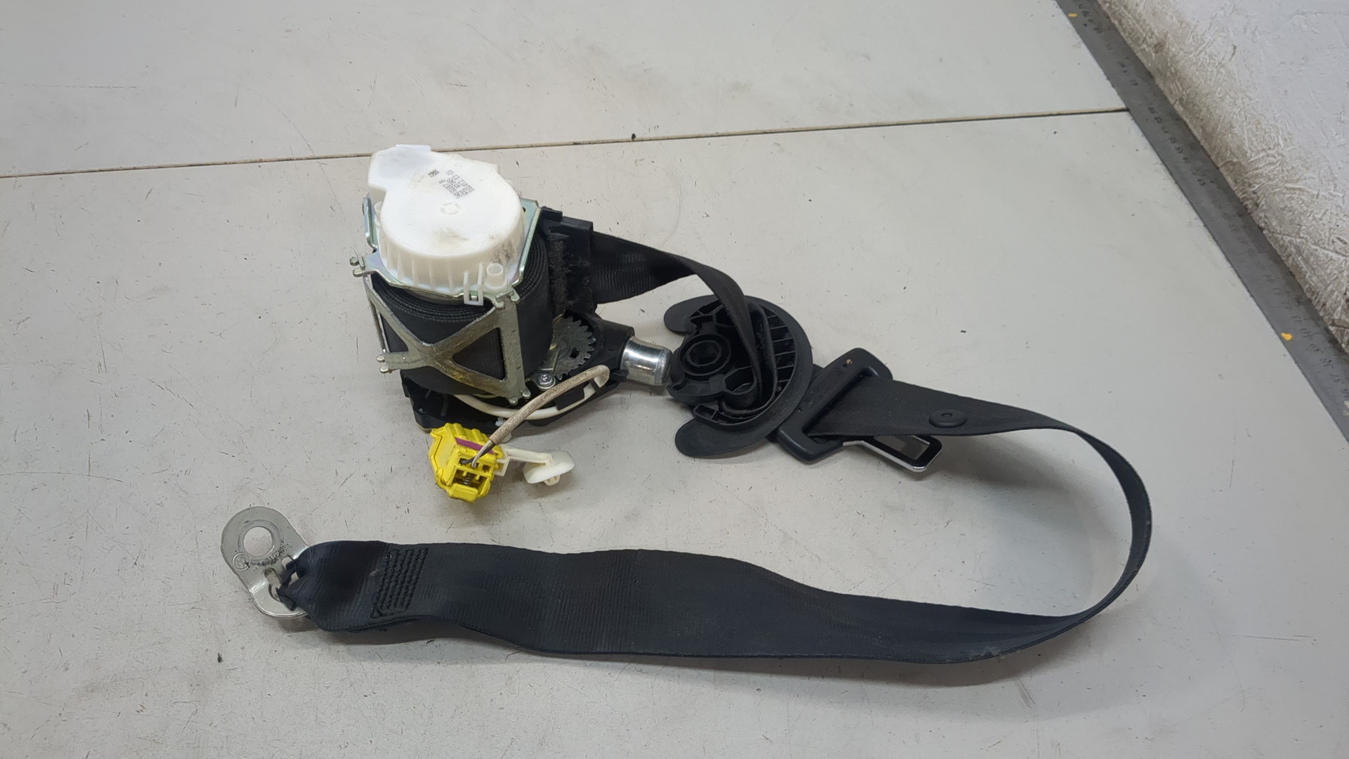 Ремень безопасности