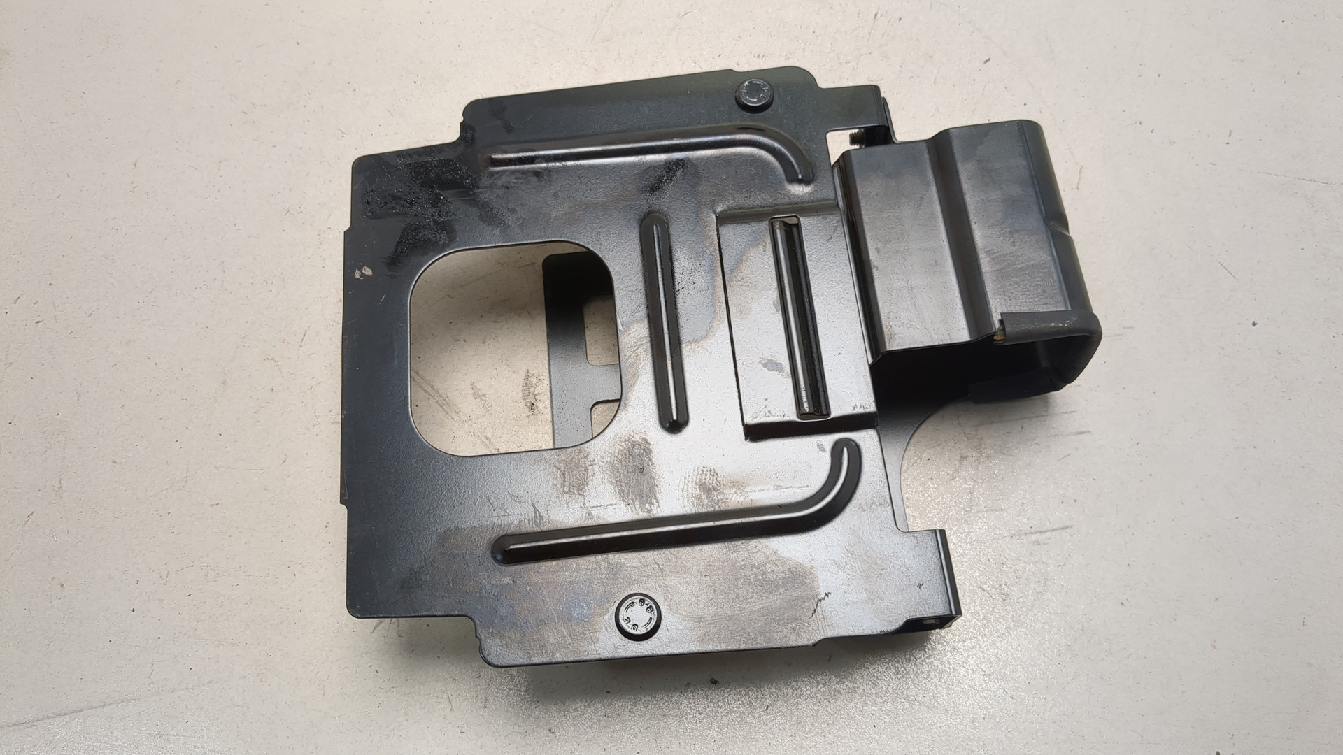 Кронштейн электронного блока управления / контроля