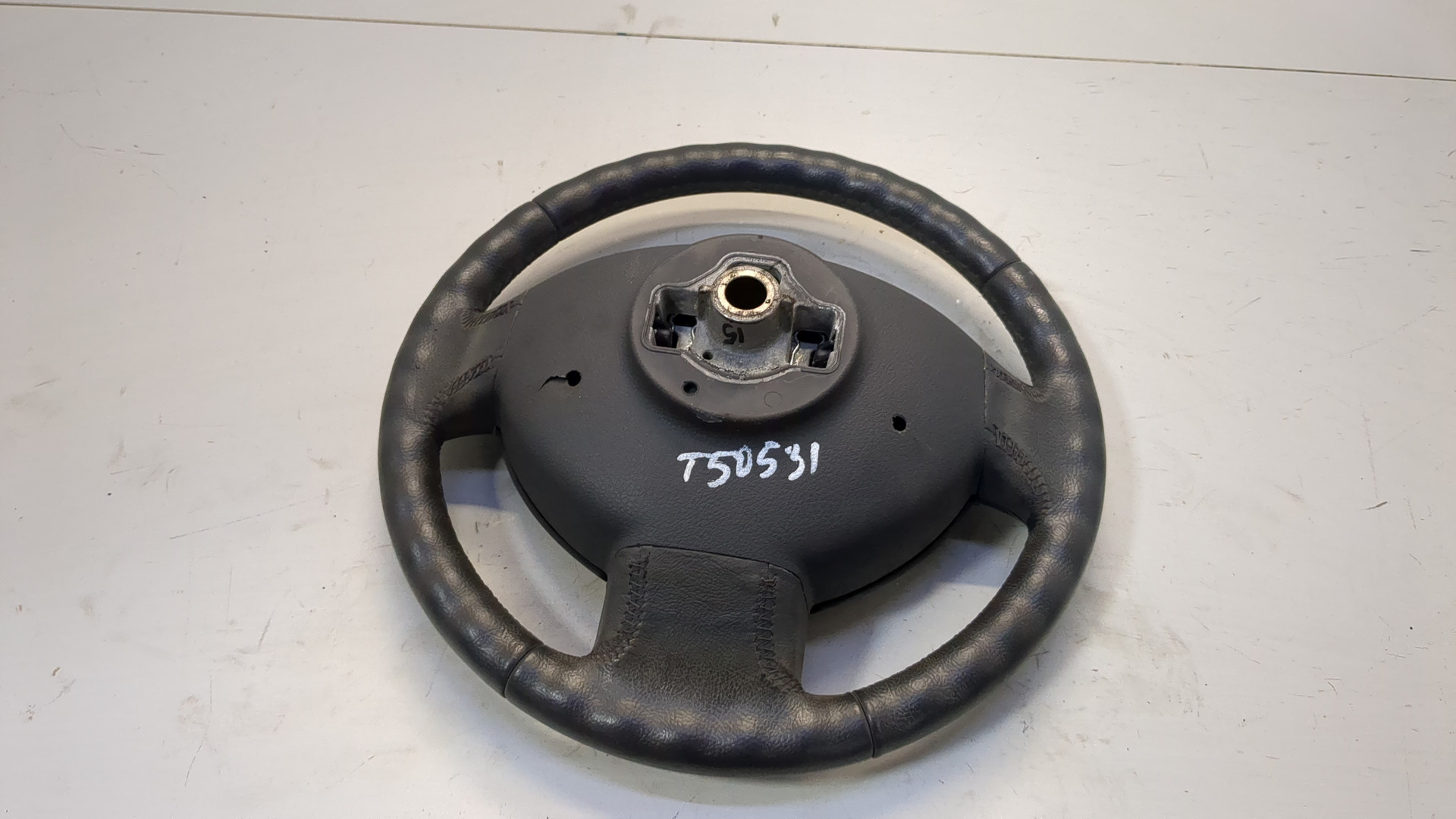 Рулевое колесо (руль)