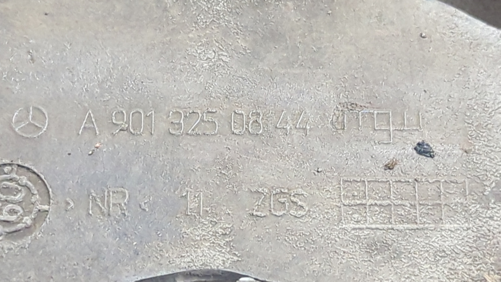 Отбойник переднего амортизатора