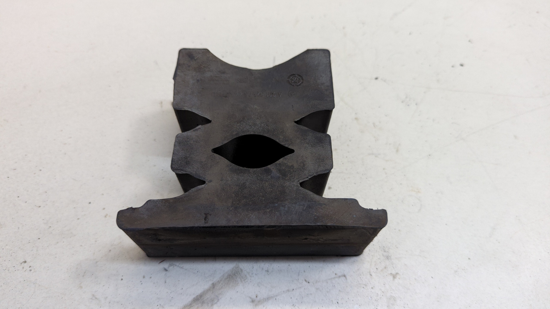 Отбойник переднего амортизатора