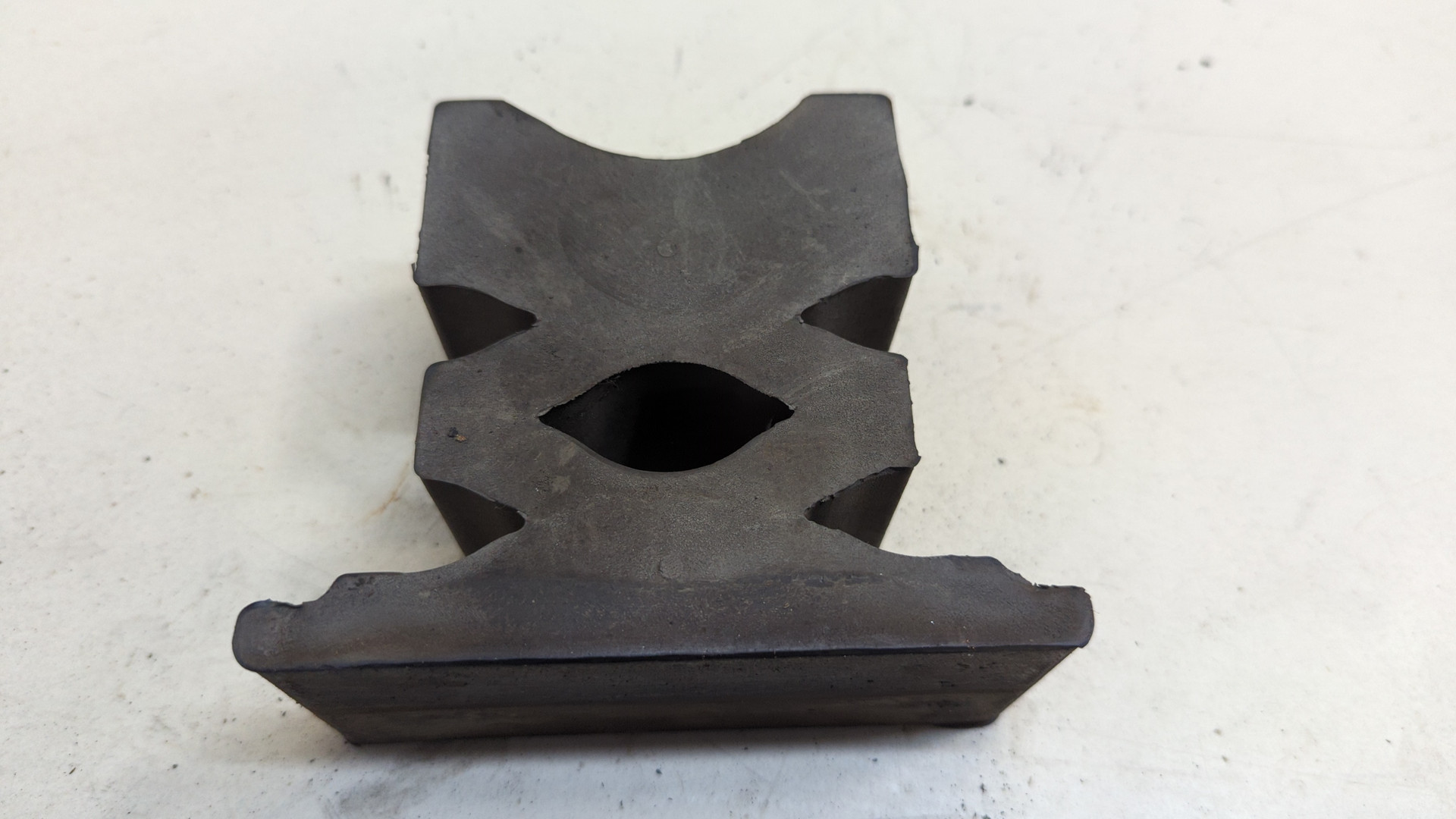 Отбойник переднего амортизатора