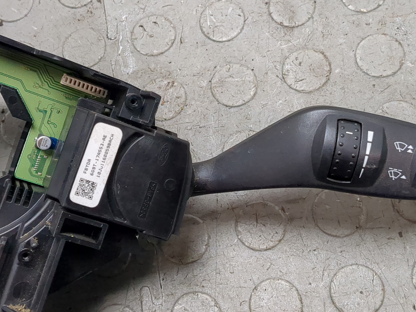 Переключатель подрулевой