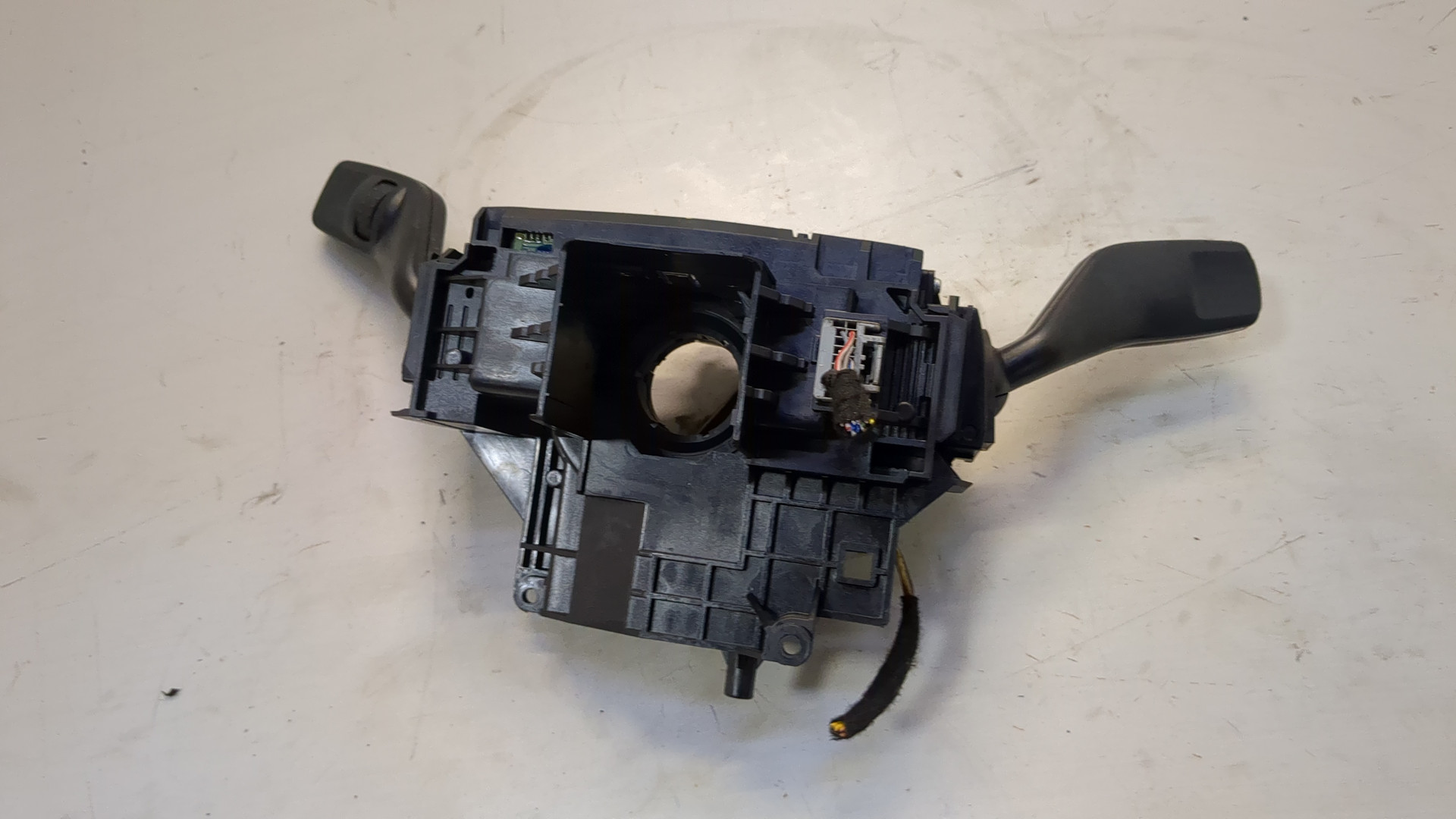 Переключатель подрулевой