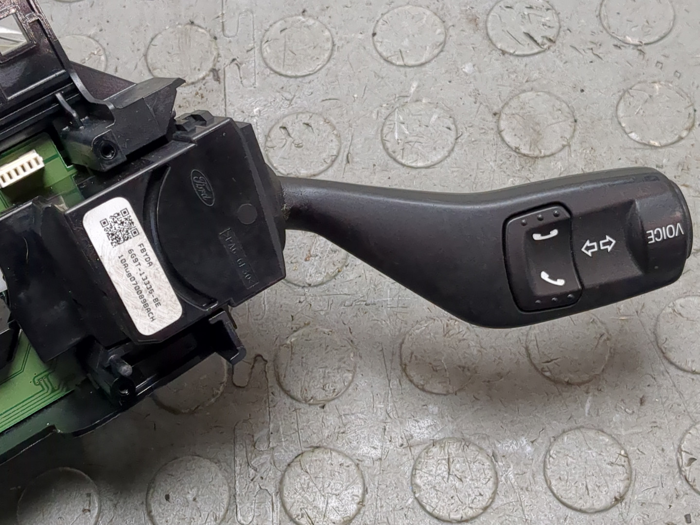 Переключатель подрулевой