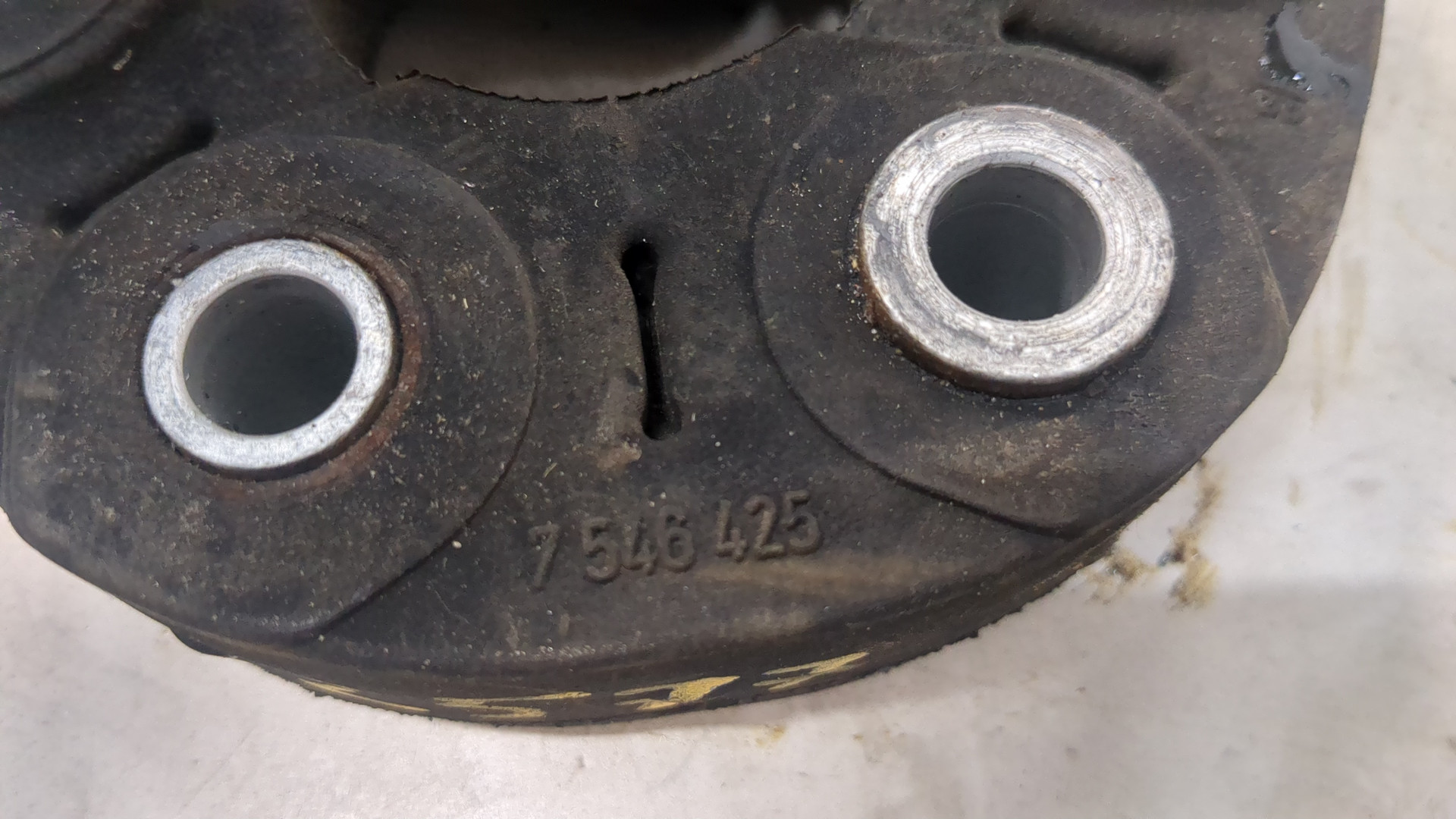 Муфта эластичная карданного вала