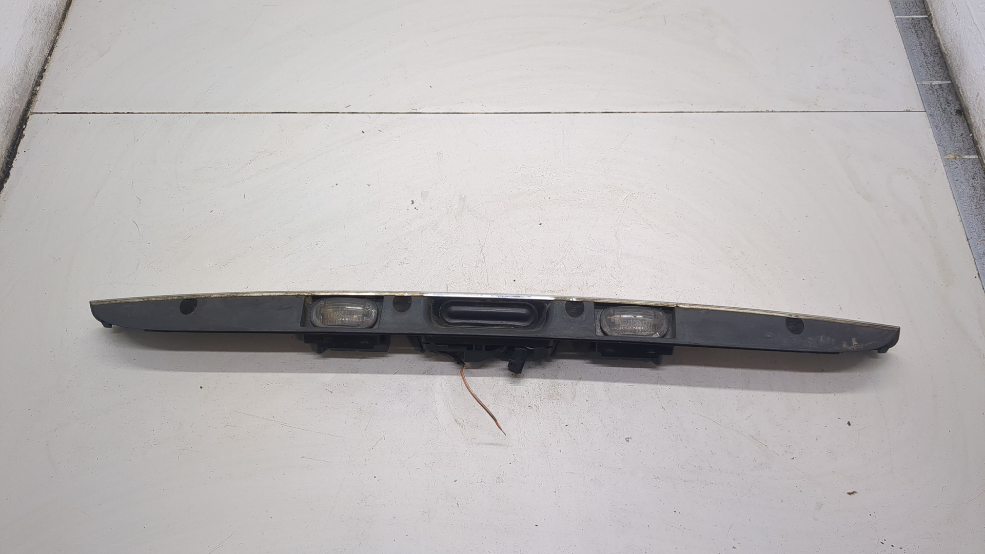 Фонарь подсветки номера