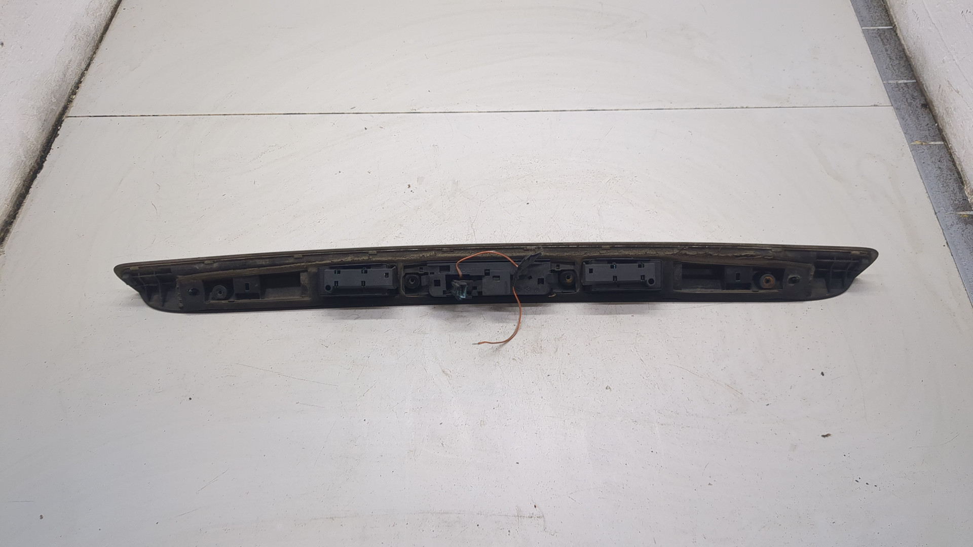 Фонарь подсветки номера