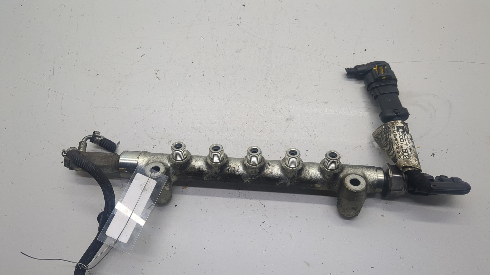 Рейка топливная (рампа)