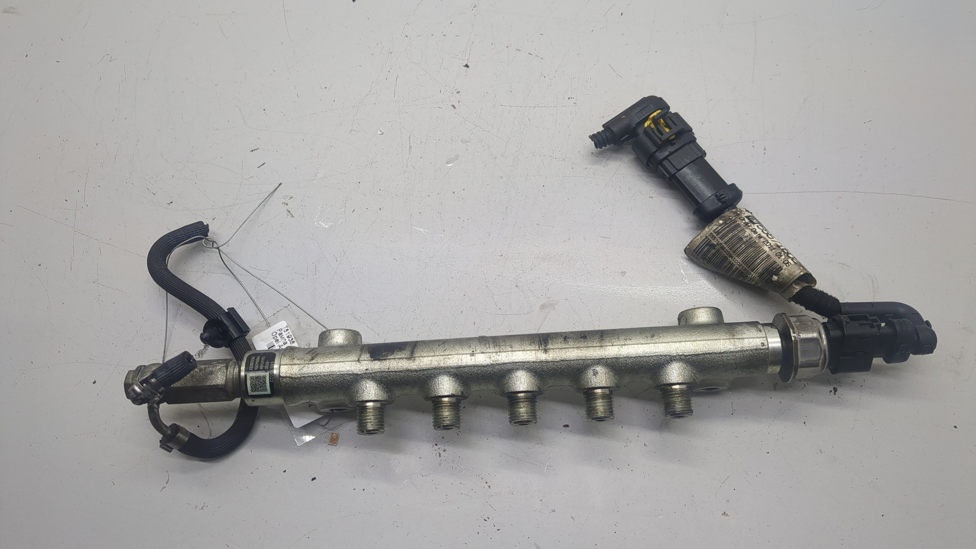 Рейка топливная (рампа)