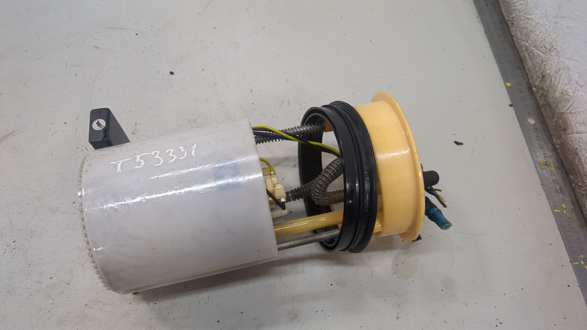 Насос топливный электрический