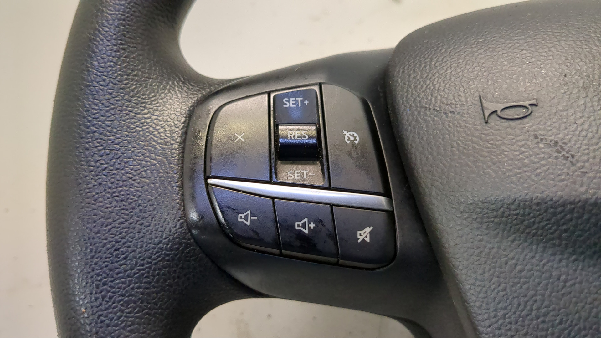 Рулевое колесо (руль)