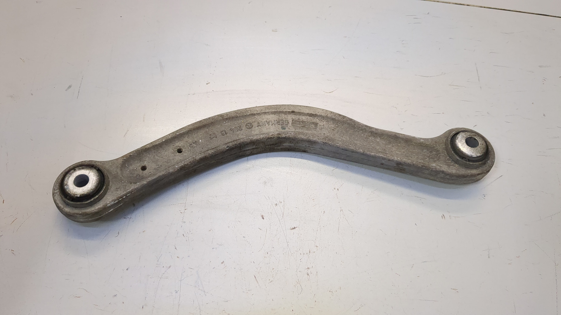 Рычаг задний