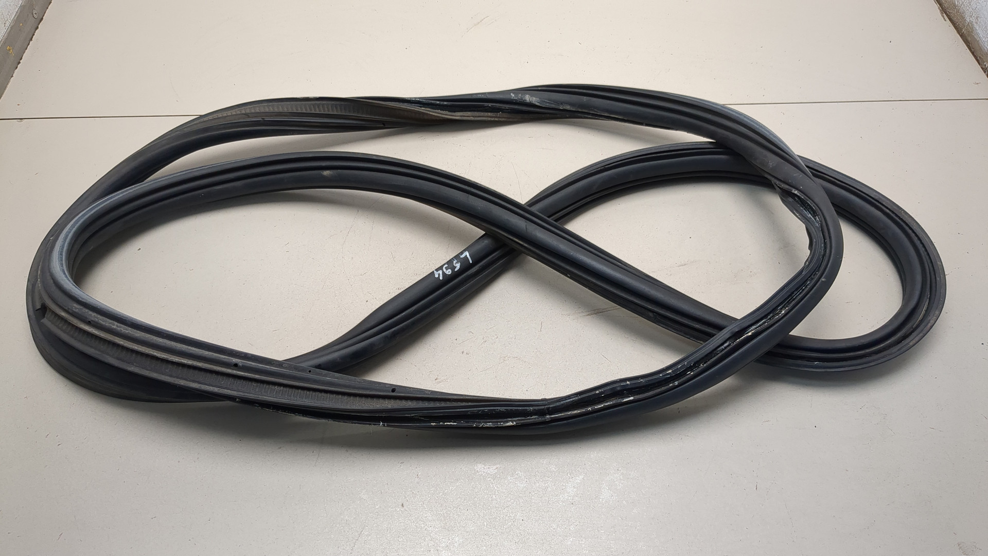 Уплотнитель