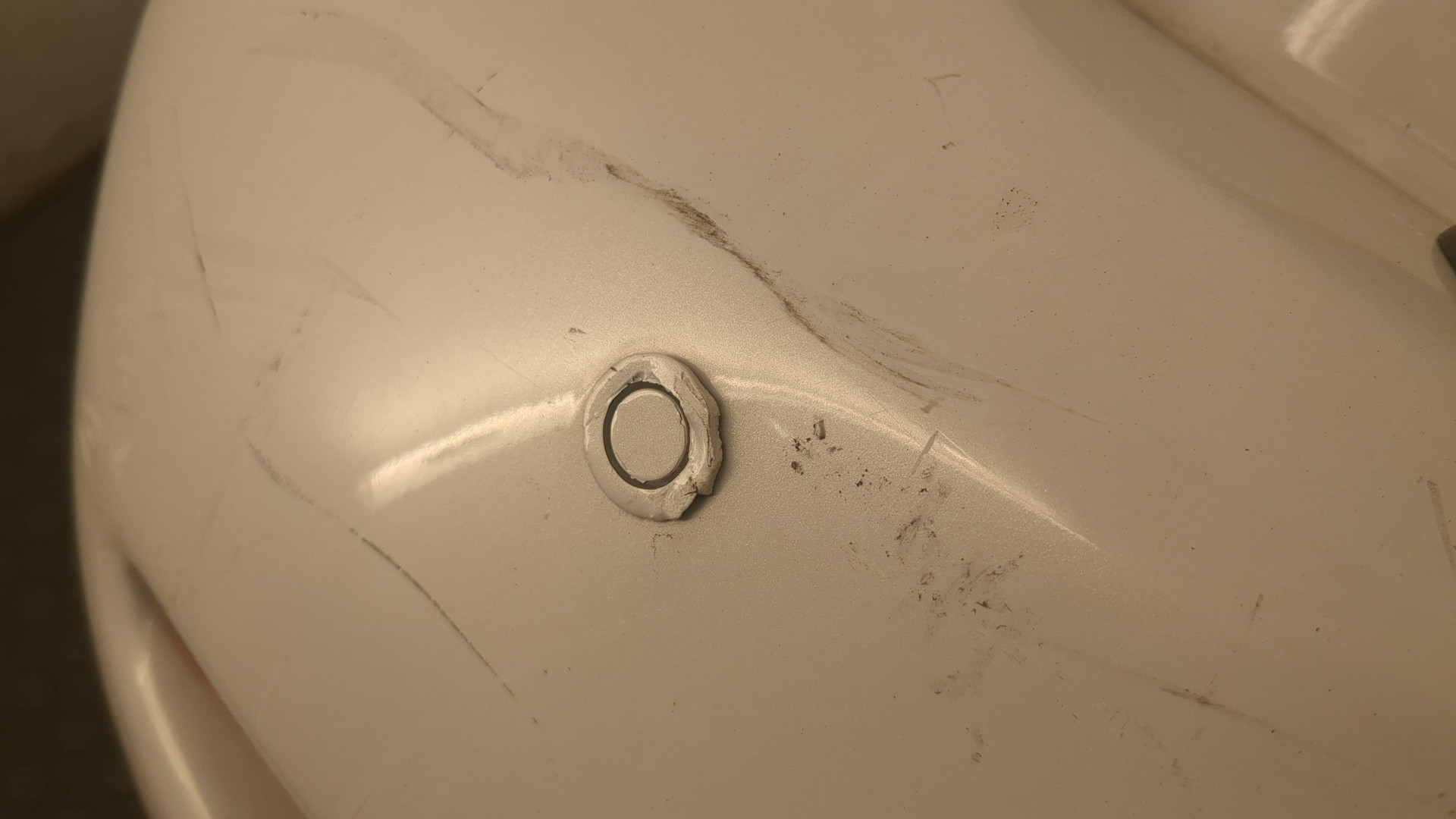 Бампер задний