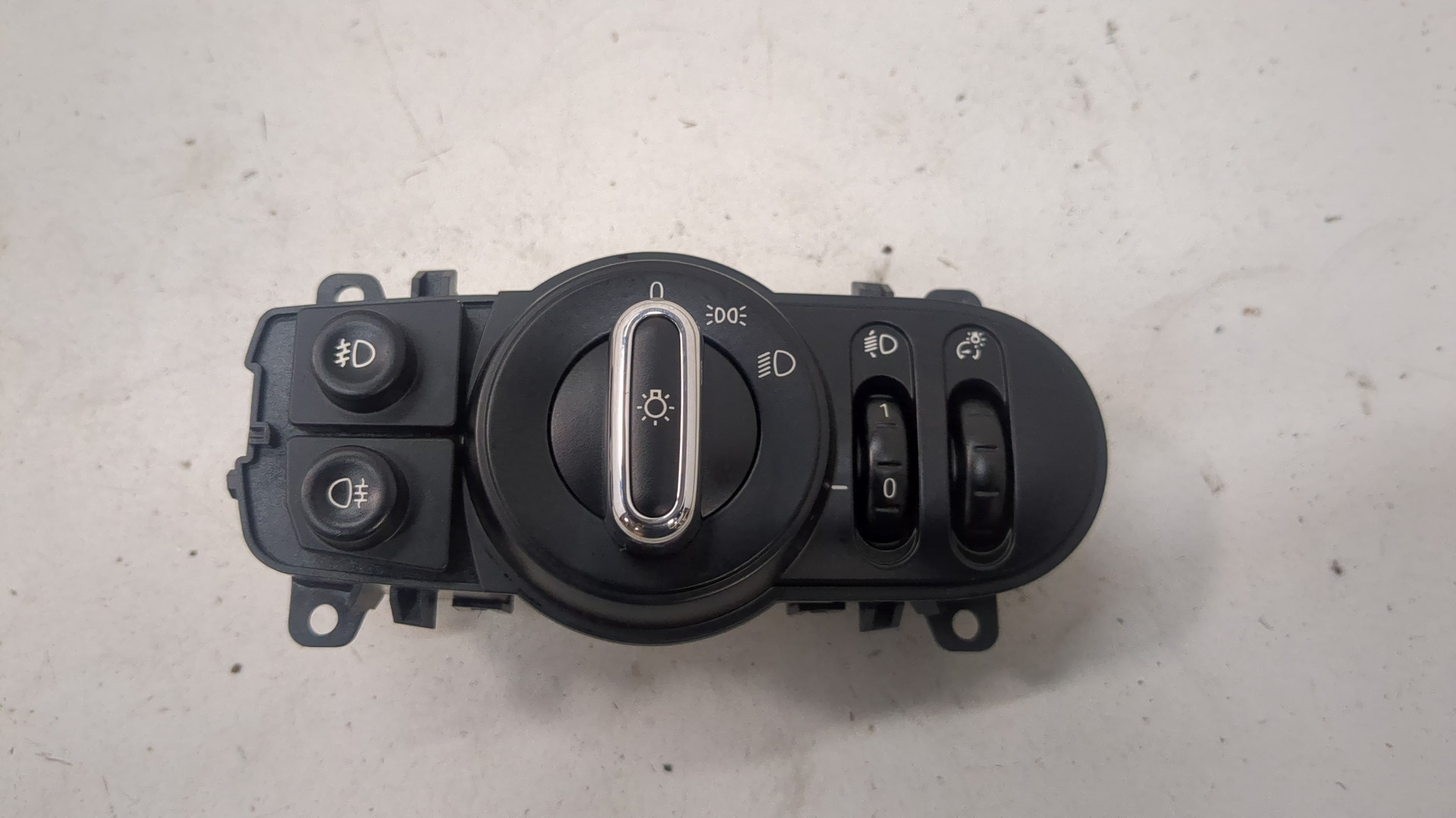 Переключатель света фар