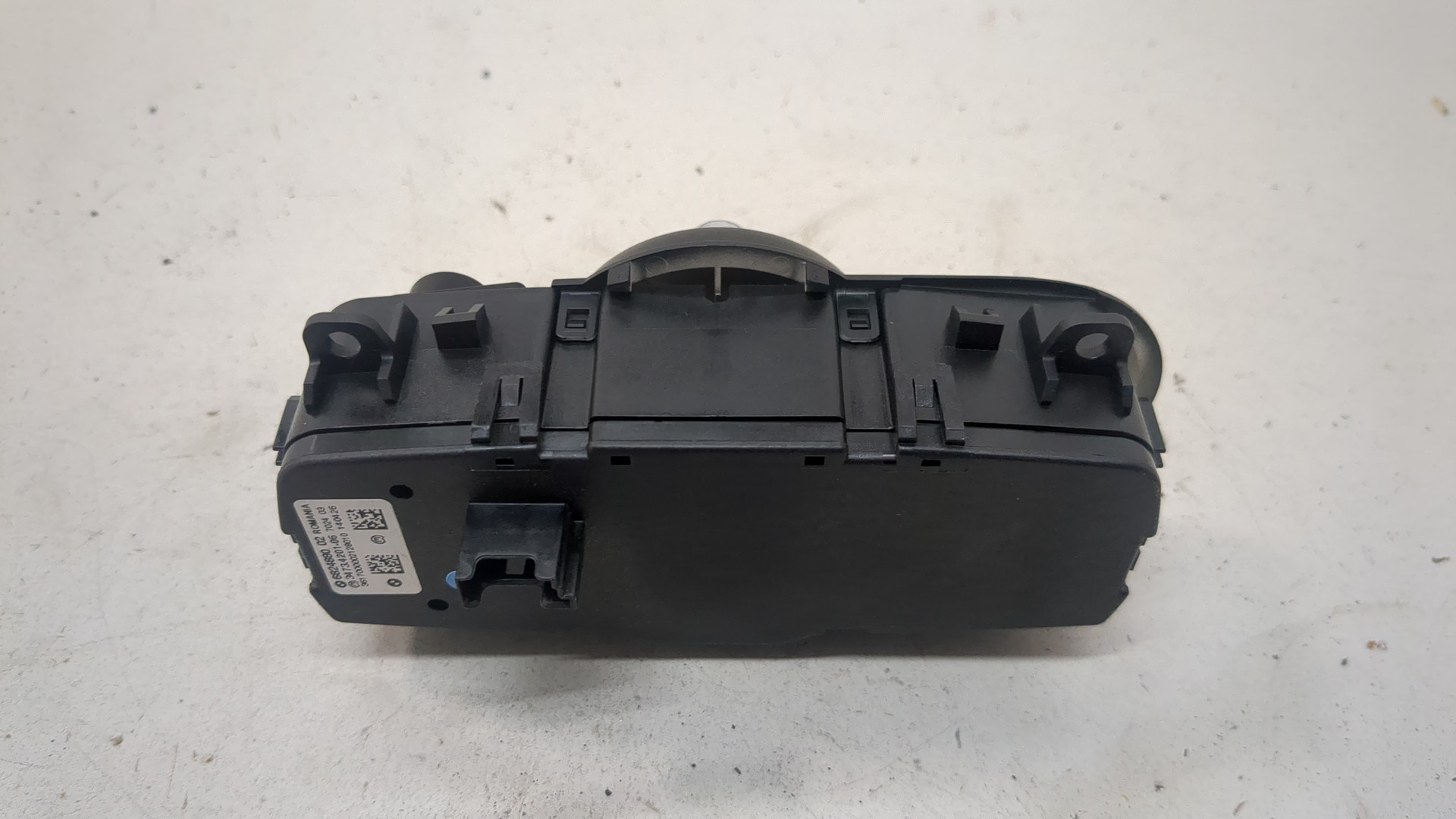 Переключатель света фар