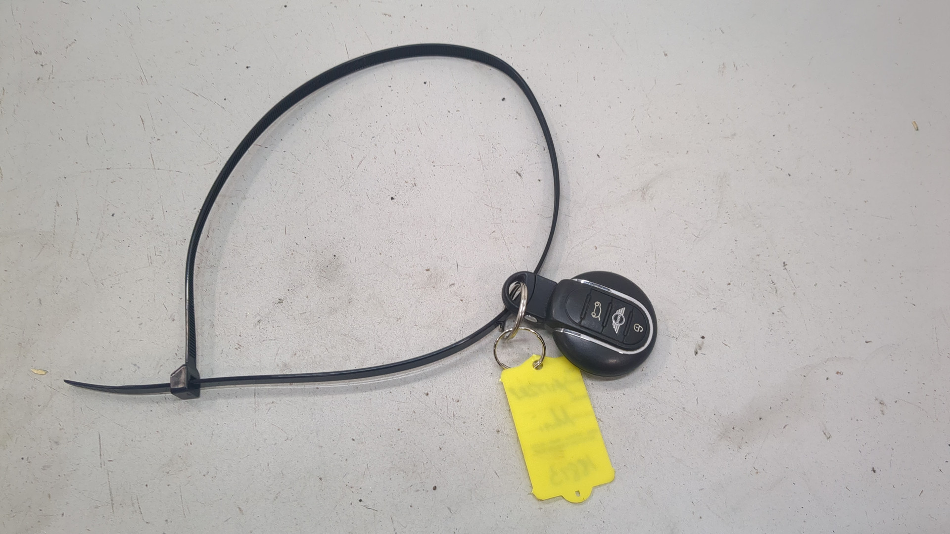 Ключ зажигания