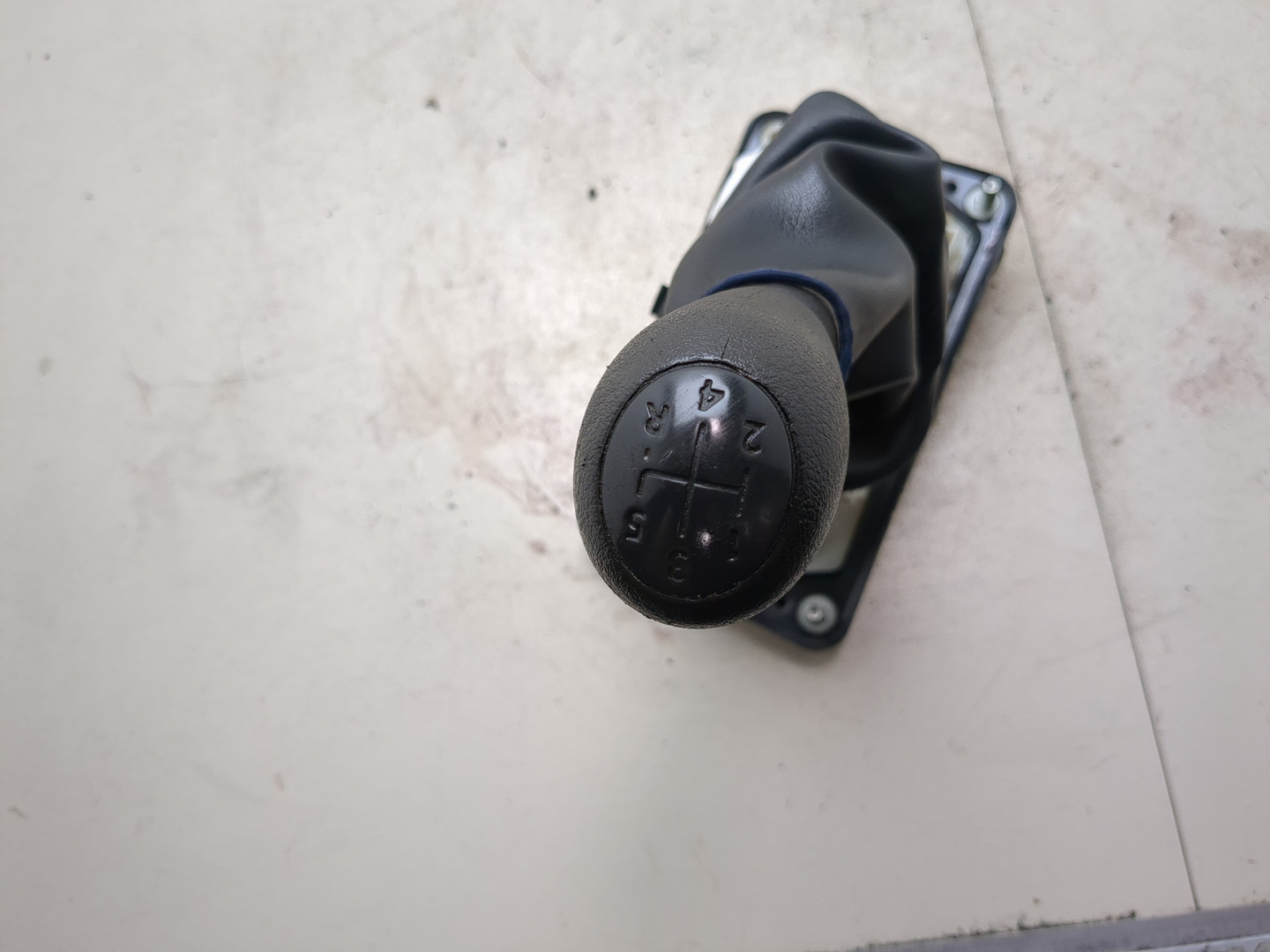 Кулиса МКПП / АКПП