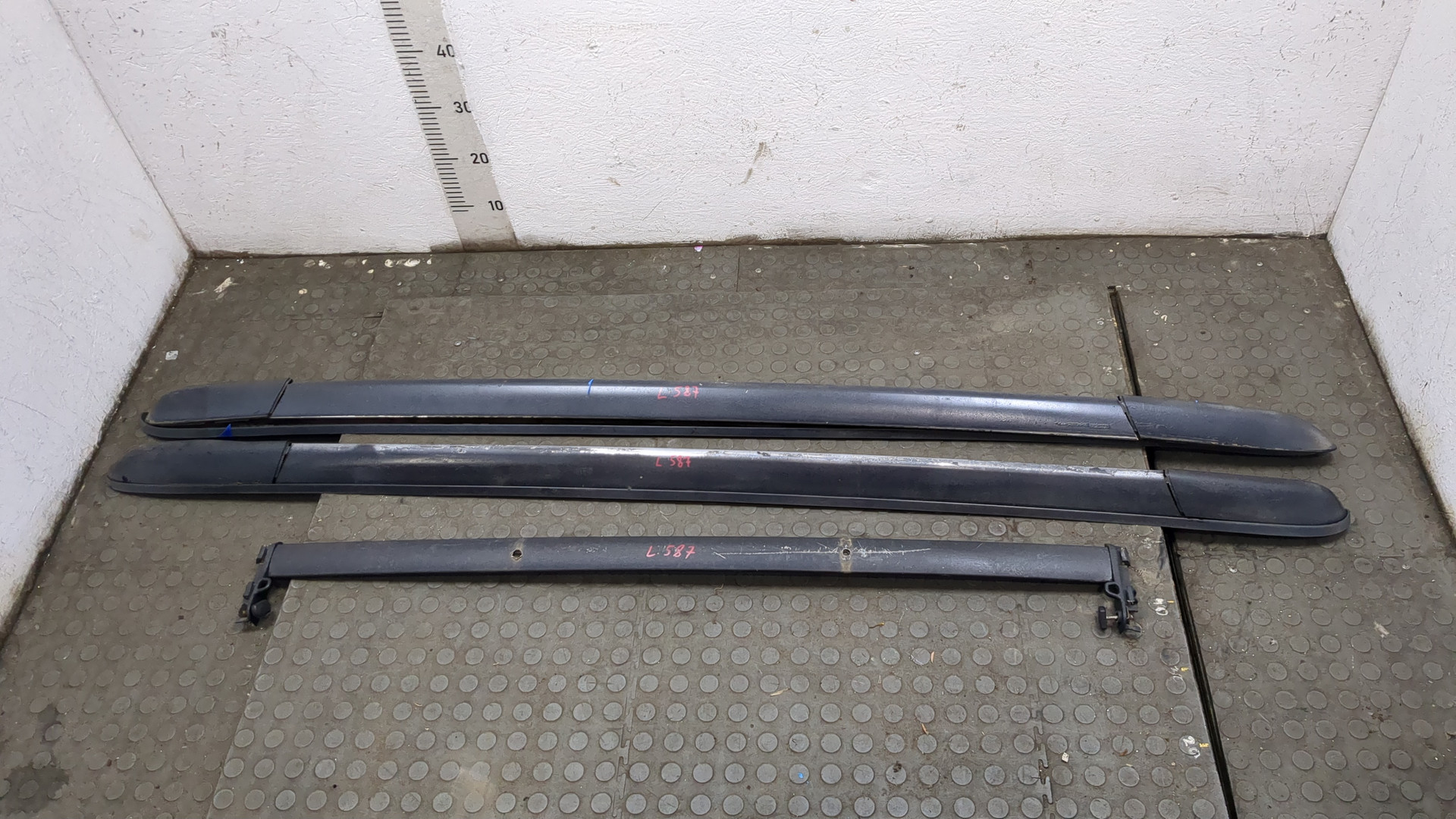 Рейлинги (релинг) к-кт (планки на крышу)