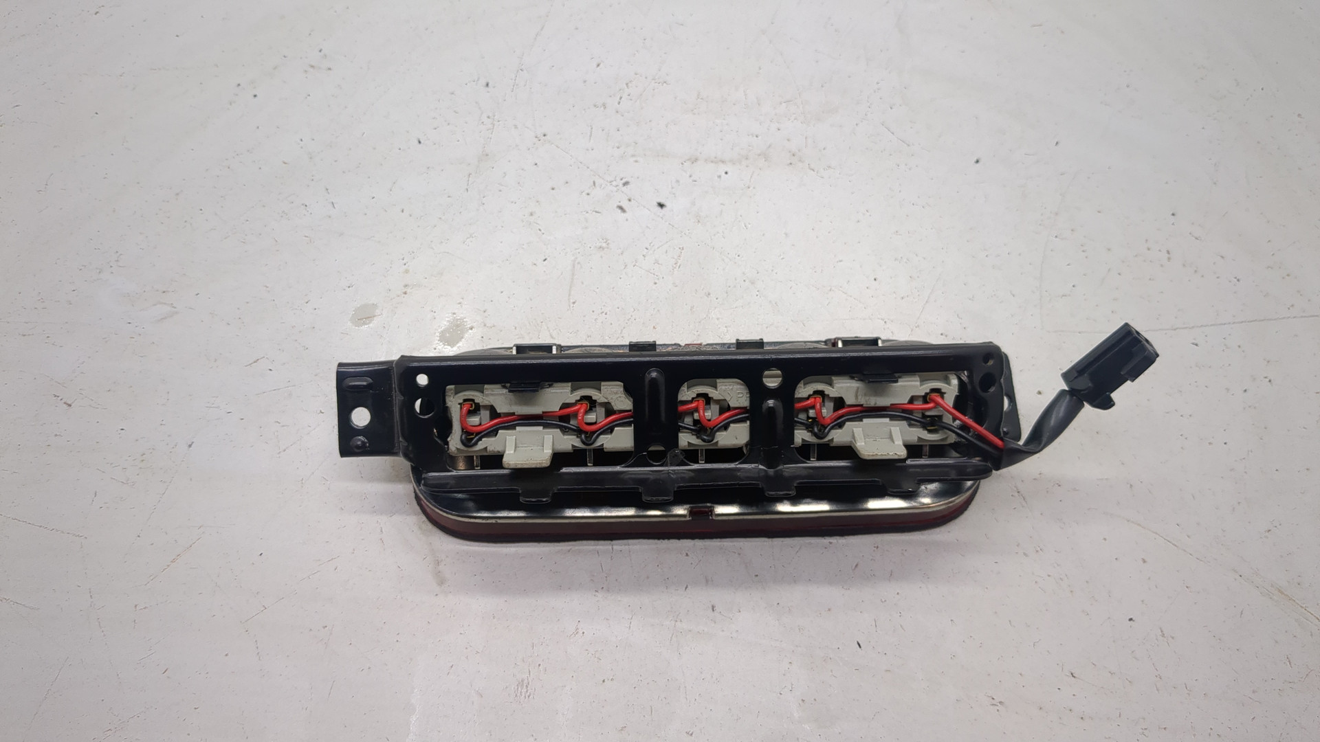 Фонарь задний (стоп сигнал)