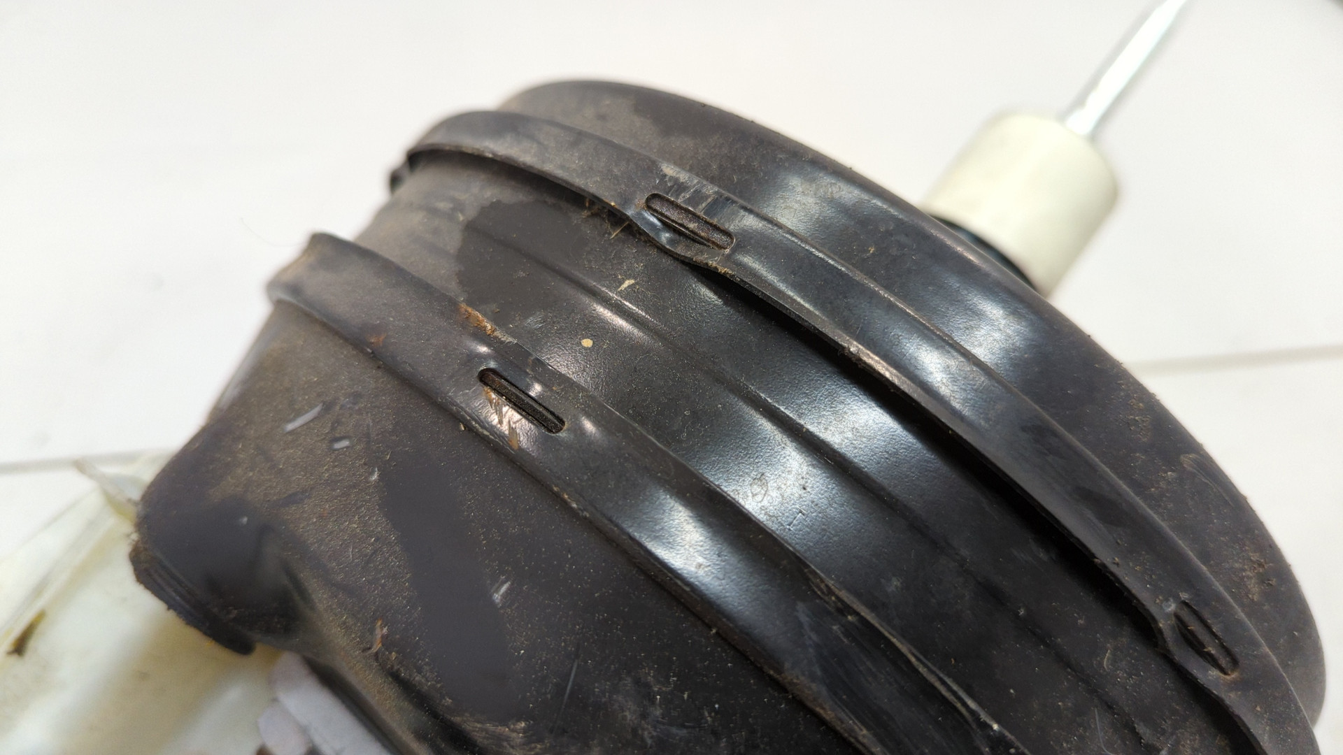 Цилиндр тормозной главный