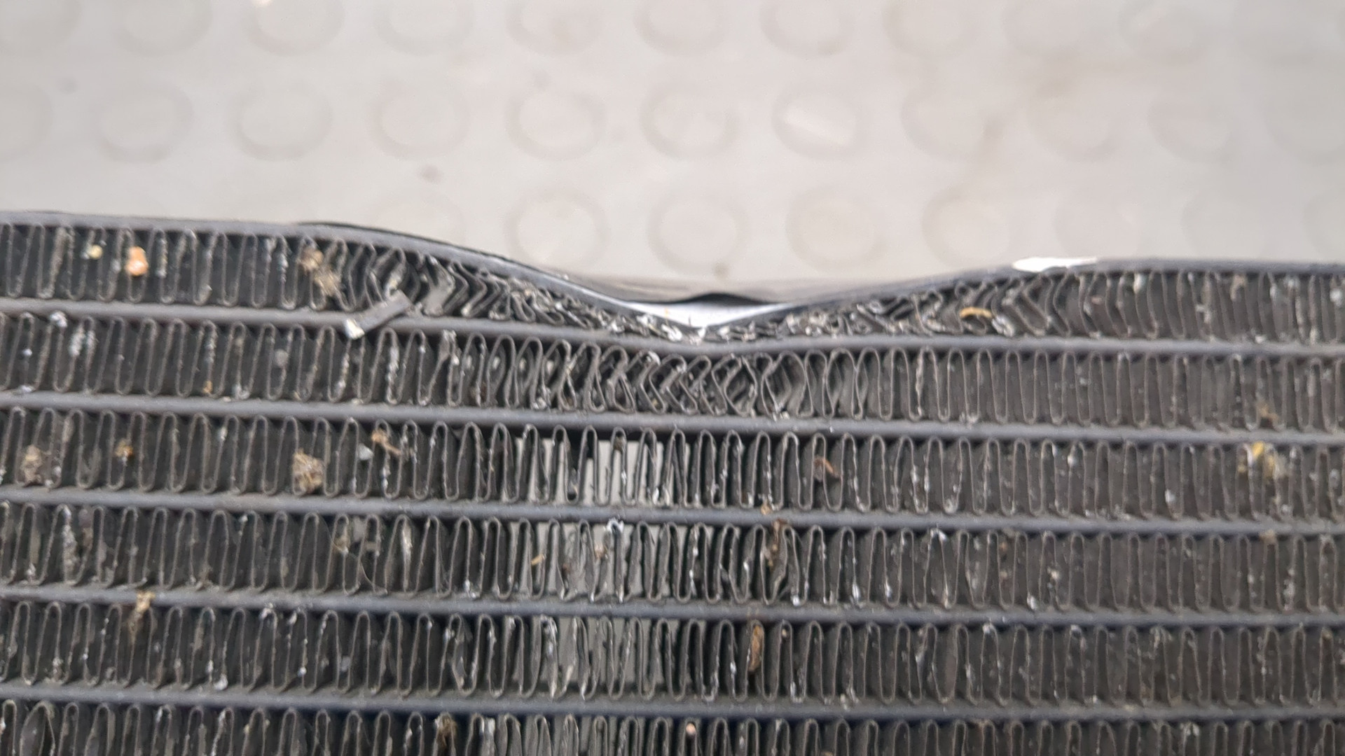 Радиатор кондиционера / конденсер