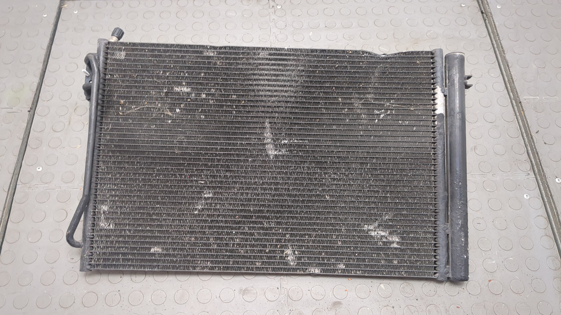 Радиатор кондиционера / конденсер
