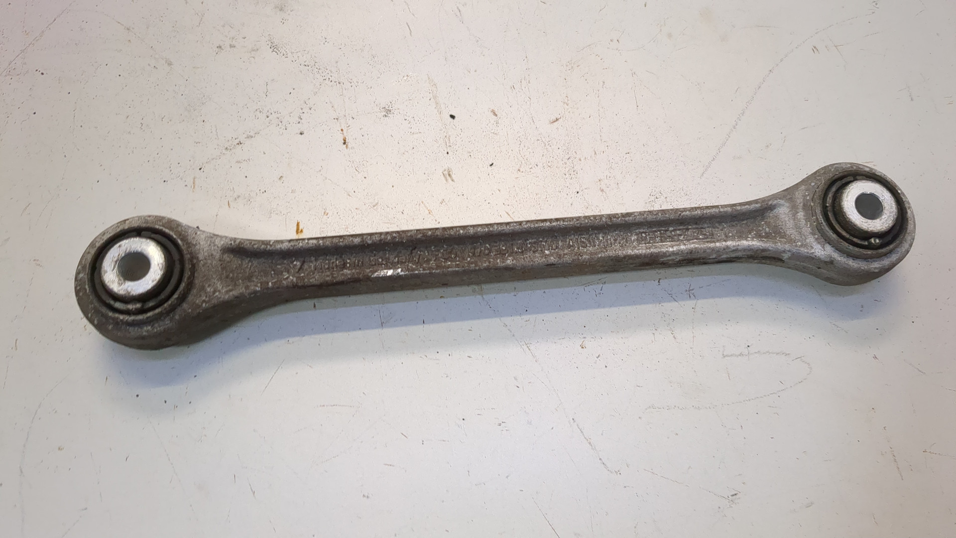 Рычаг задний