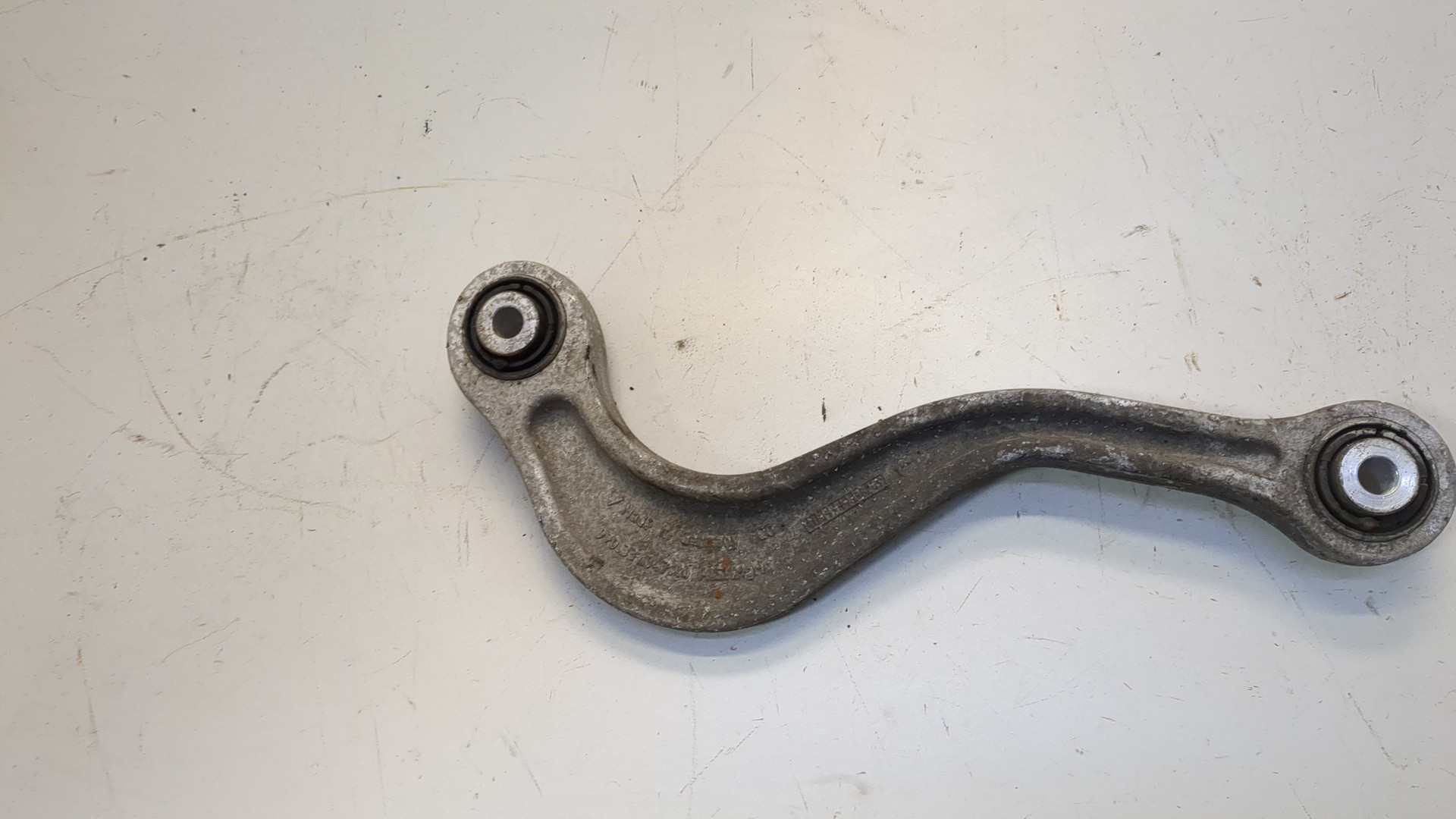 Рычаг задний