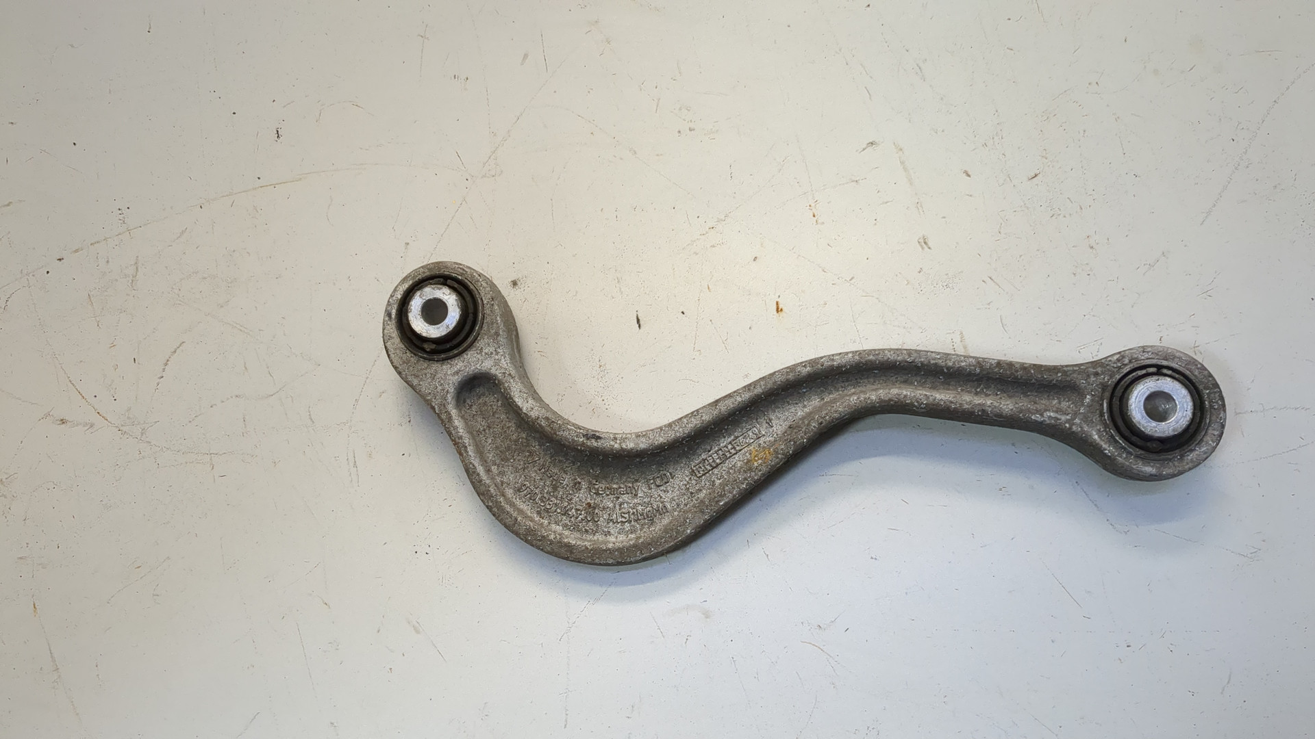 Рычаг задний