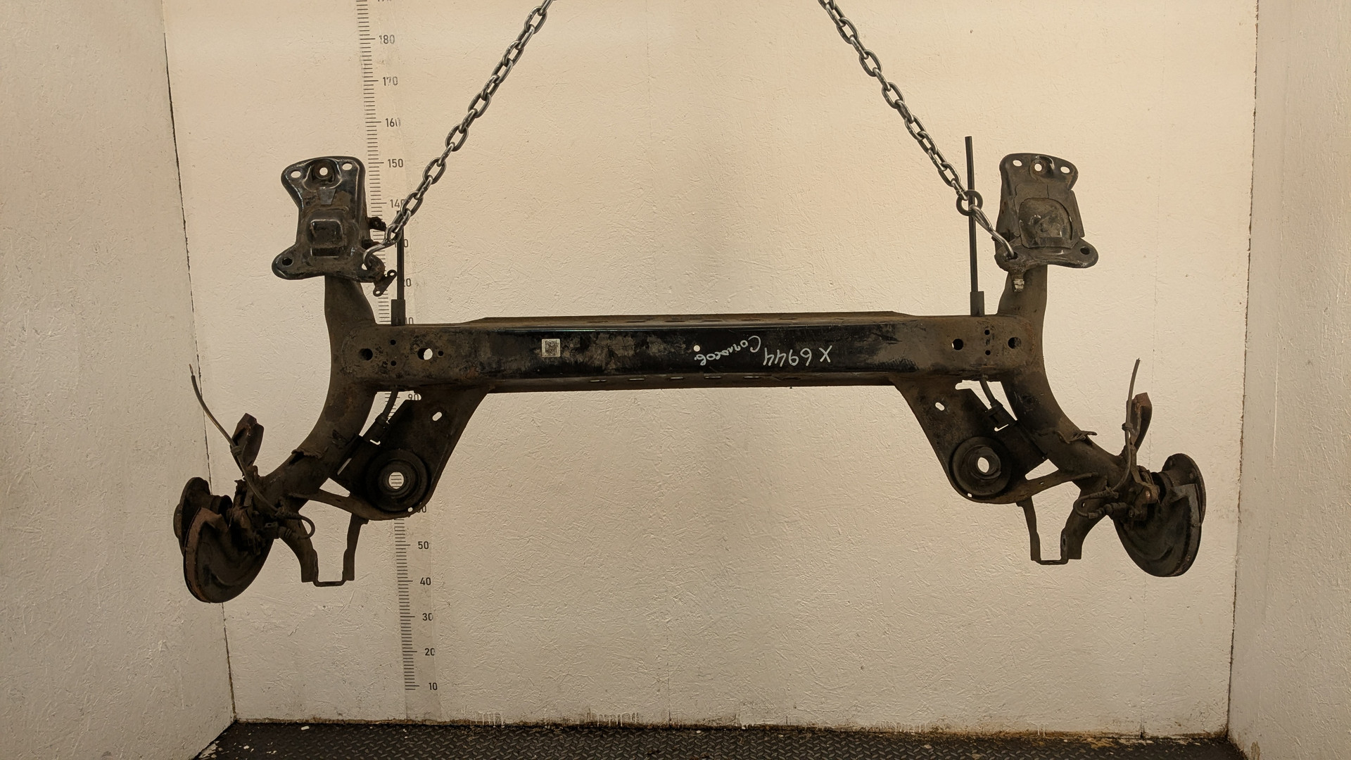 Балка задняя